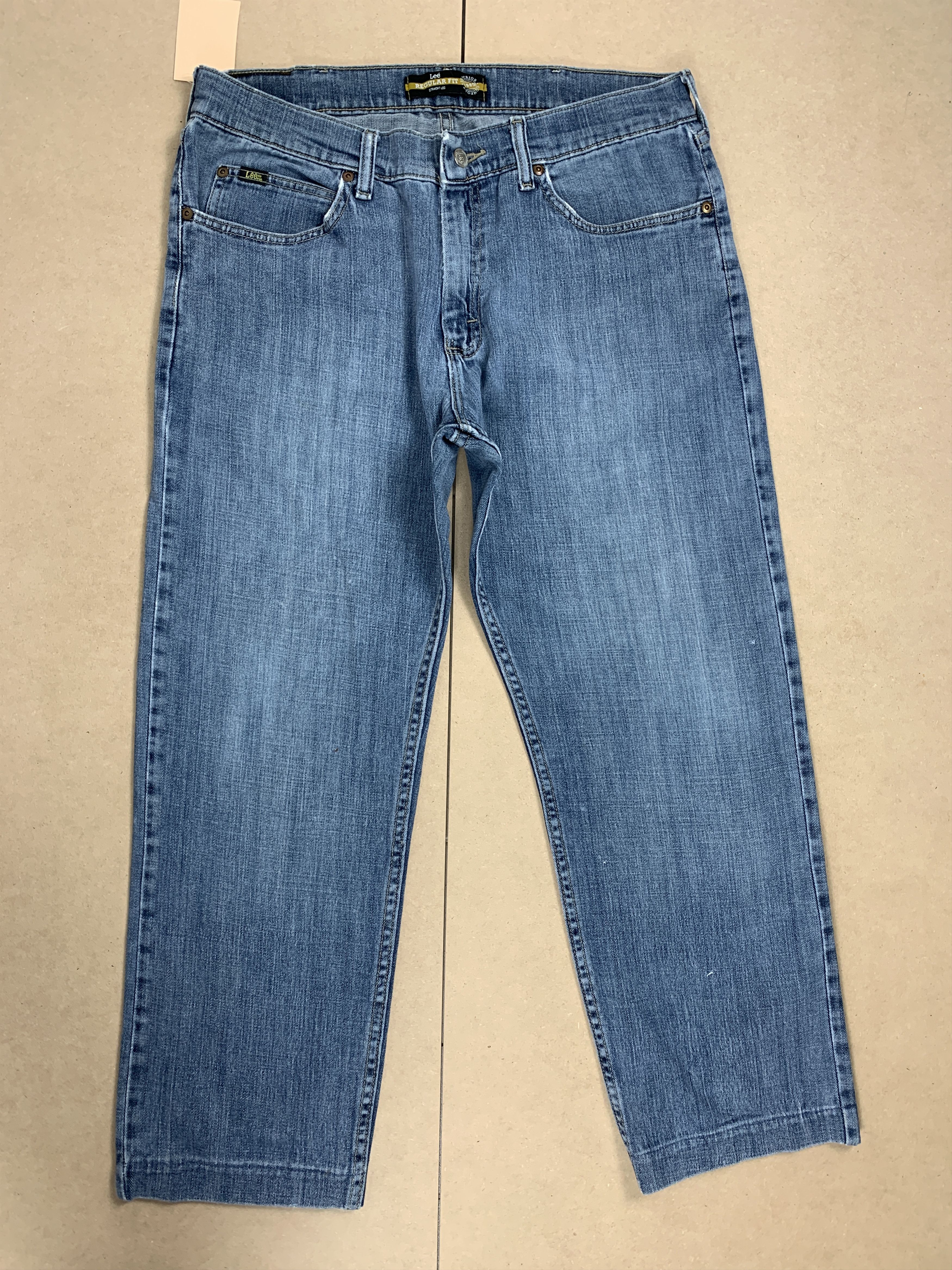 Lee Vintage LEE Faded Straight Cut Mid Wash Jeans Size US 34 / EU 50 - 1 Thumbnail