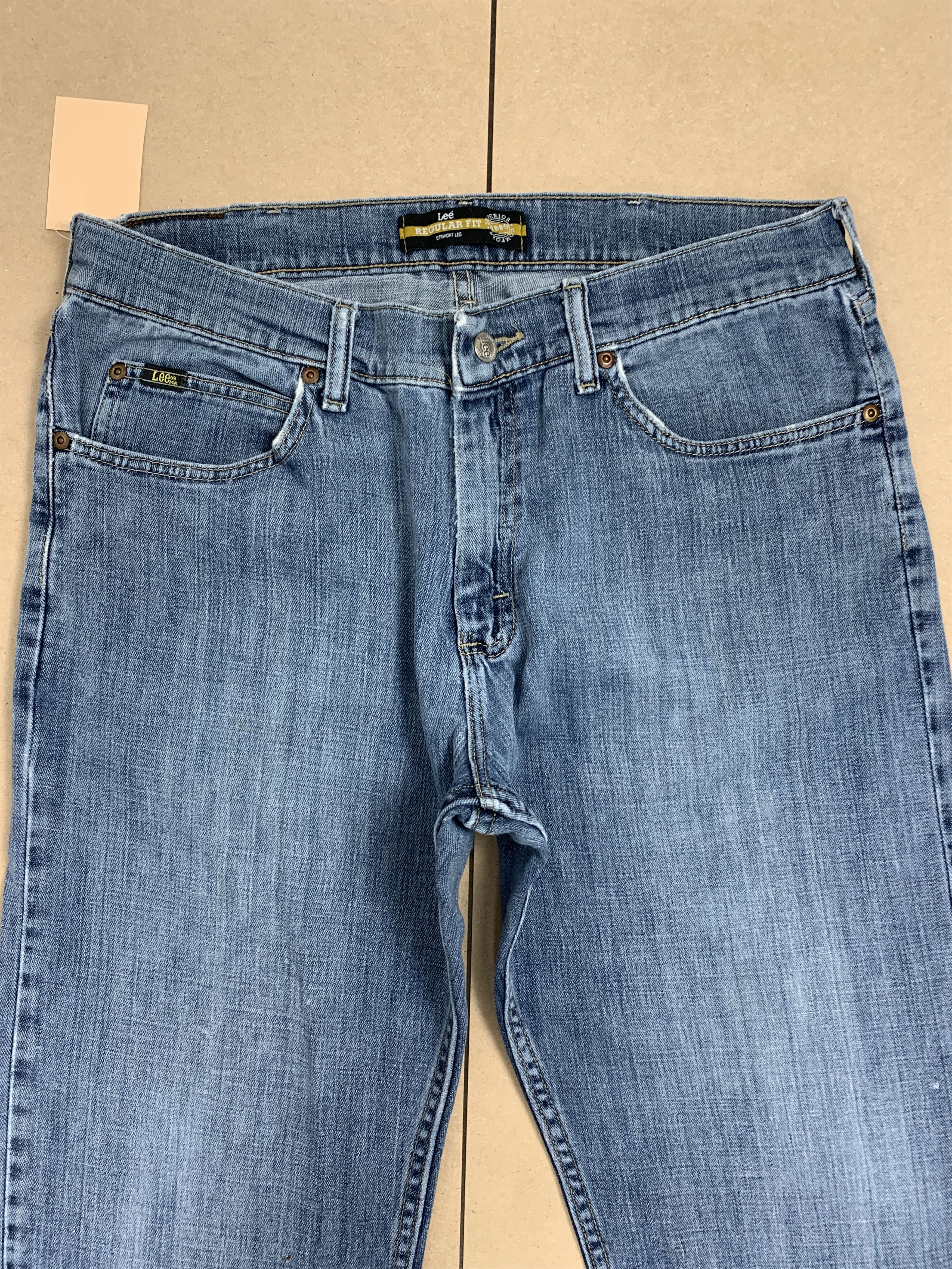 Lee Vintage LEE Faded Straight Cut Mid Wash Jeans Size US 34 / EU 50 - 2 Thumbnail