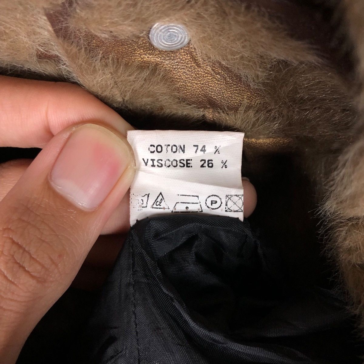 If Six Was Nine Japanese Acid Wash Style Hybrids Faux Fur Archive Jacket Size S / US 4 / IT 40 - 9 Thumbnail