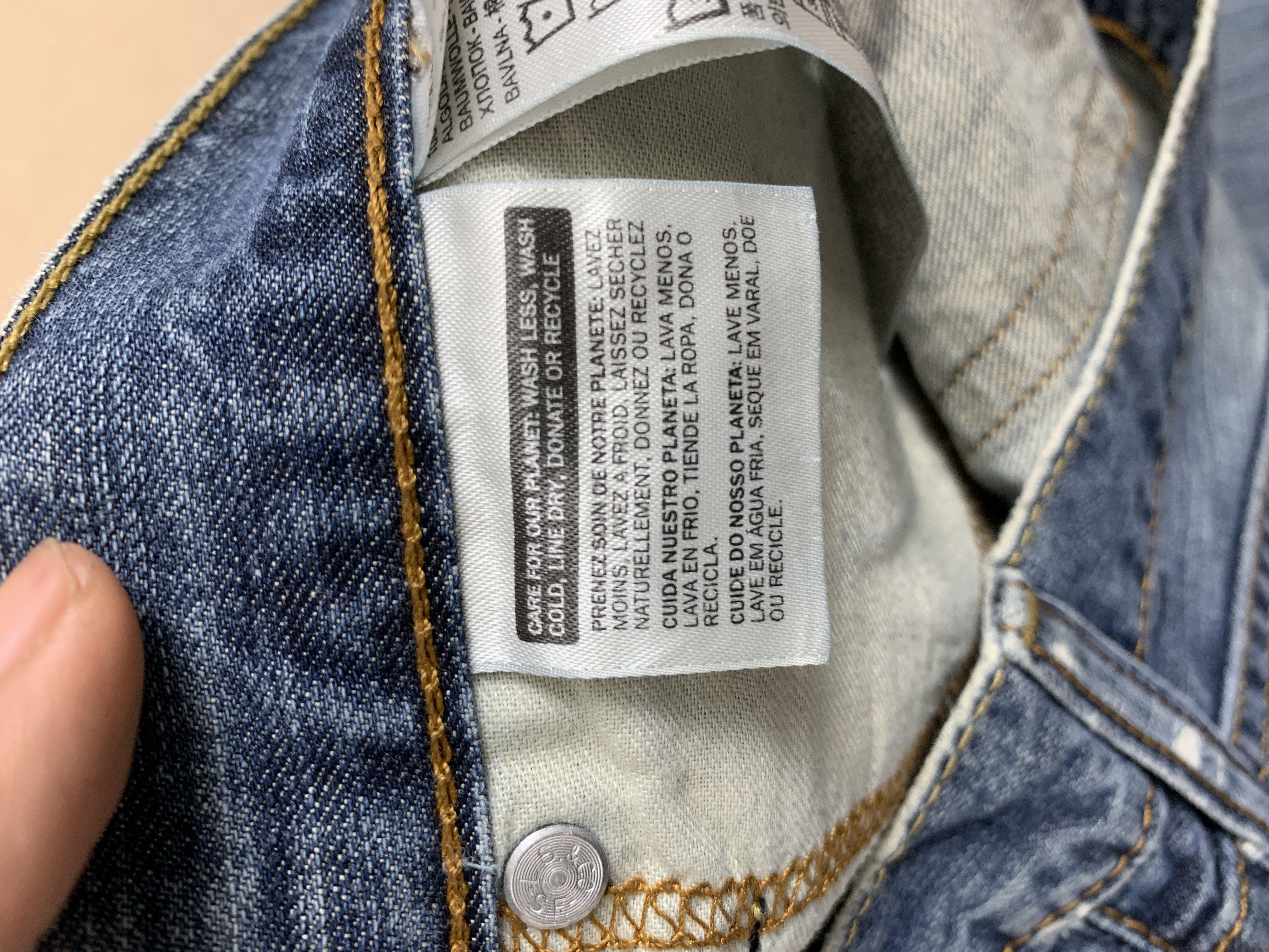 Levi's × Vintage Vintage LEVI'S 514 Distressed Faded Straight Cut Jeans Size US 31 - 12 Thumbnail