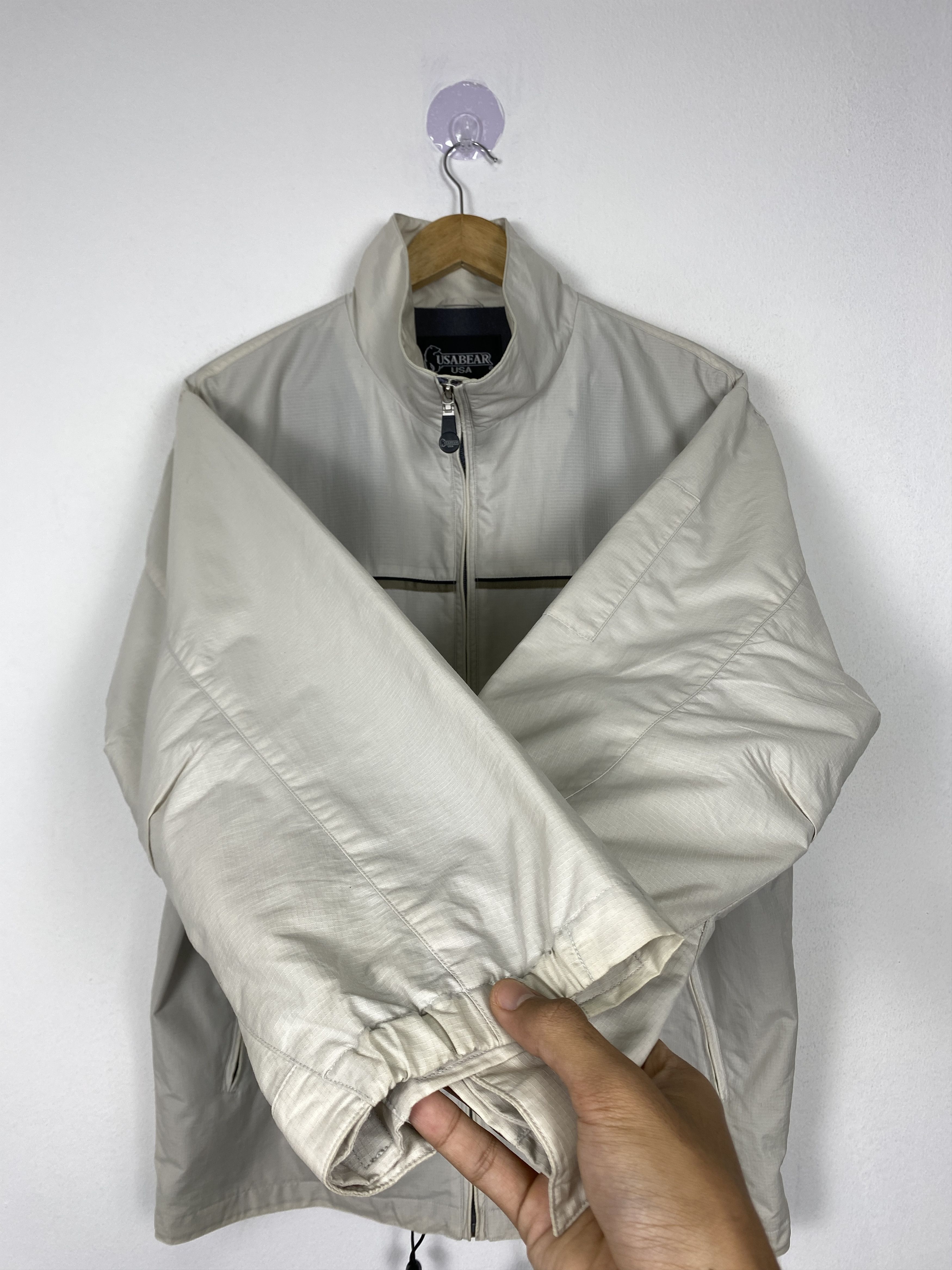 Vintage Vintage USA Bear Zip Up Jacket J1369 Size US S / EU 44-46 / 1 - 8 Thumbnail