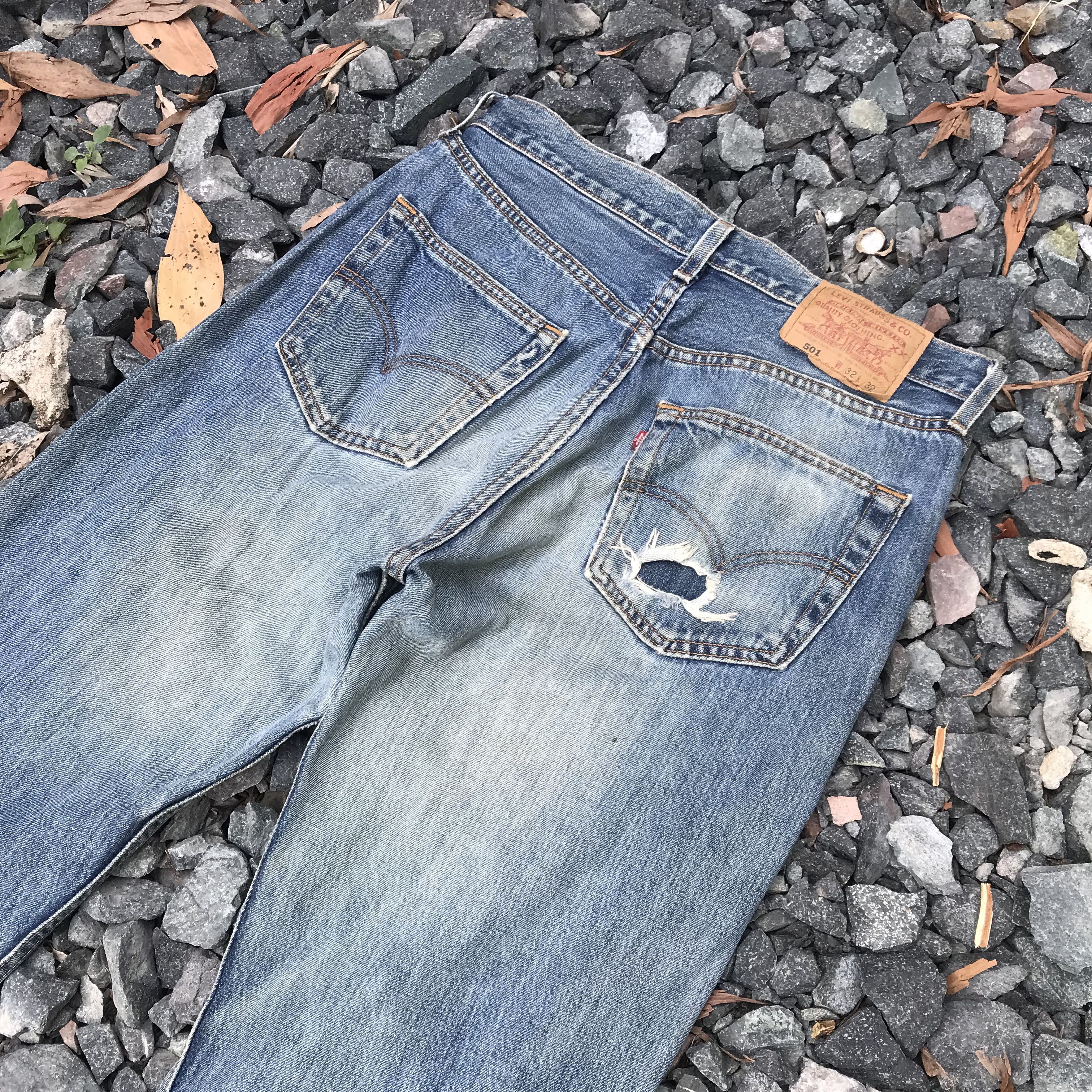 Levi's Vintage Levis 501 distressed ripped jean kurt cobain style Size US 32 / EU 48 - 10 Thumbnail