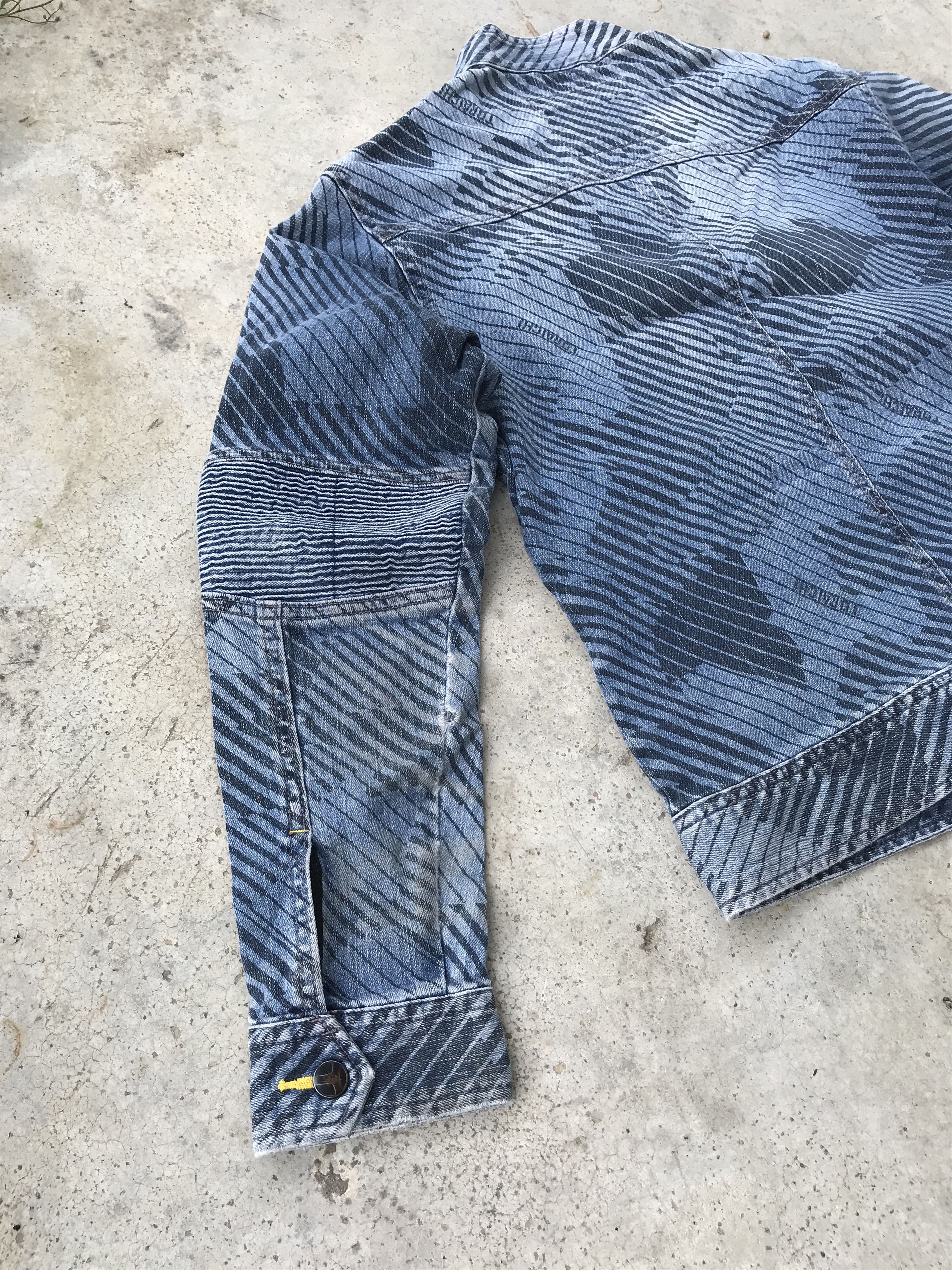 Japanese Brand Tora abstracted blue denim jacket Size US L / EU 52-54 / 3 - 8 Thumbnail