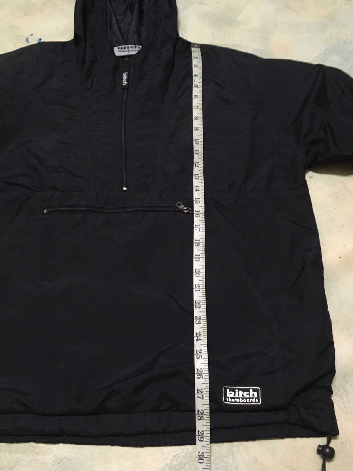 Girl Skateboards Vintage Bitch Skateboard Anorak Windbreaker Light Jacket Size US L / EU 52-54 / 3 - 8 Thumbnail