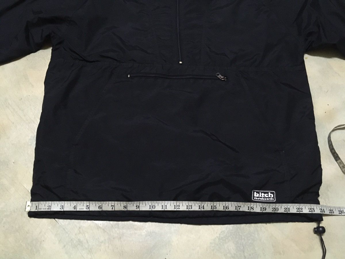 Girl Skateboards Vintage Bitch Skateboard Anorak Windbreaker Light Jacket Size US L / EU 52-54 / 3 - 7 Thumbnail
