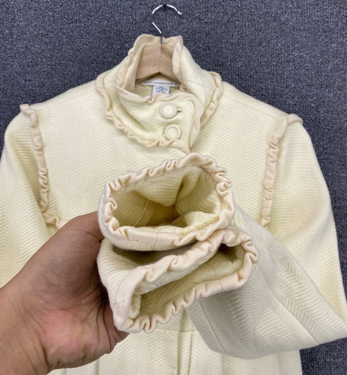 Diane von Furstenberg Vintage Diane von Furstenberg Coats Jacket Size S / US 4 / IT 40 - 5 Thumbnail