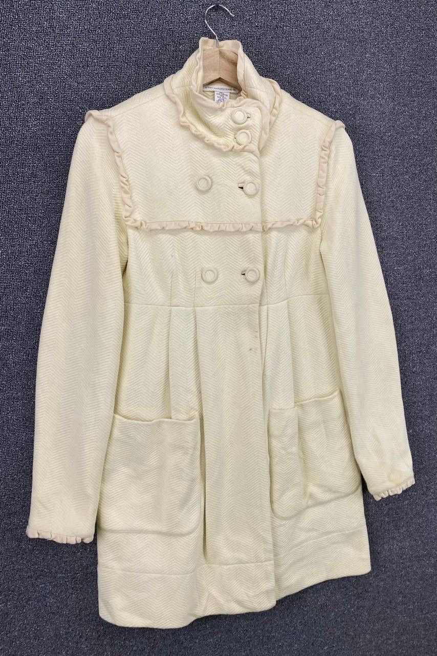Diane von Furstenberg Vintage Diane von Furstenberg Coats Jacket Size S / US 4 / IT 40 - 2 Thumbnail