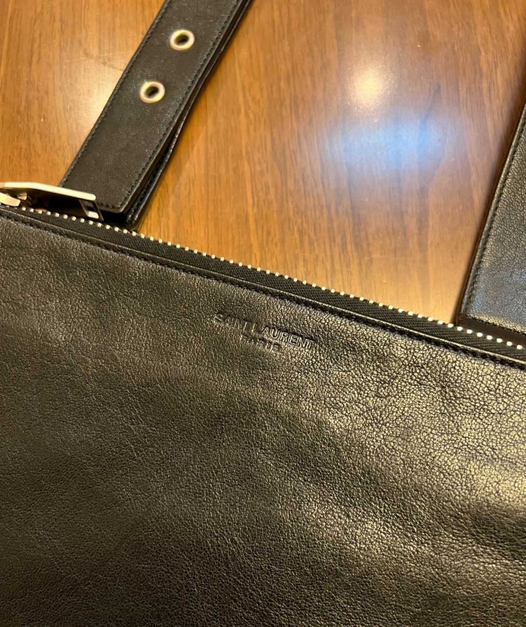 Saint Laurent Paris Saint Laurent Large curved zipped cowhide shoulder bag Size ONE SIZE - 3 Thumbnail