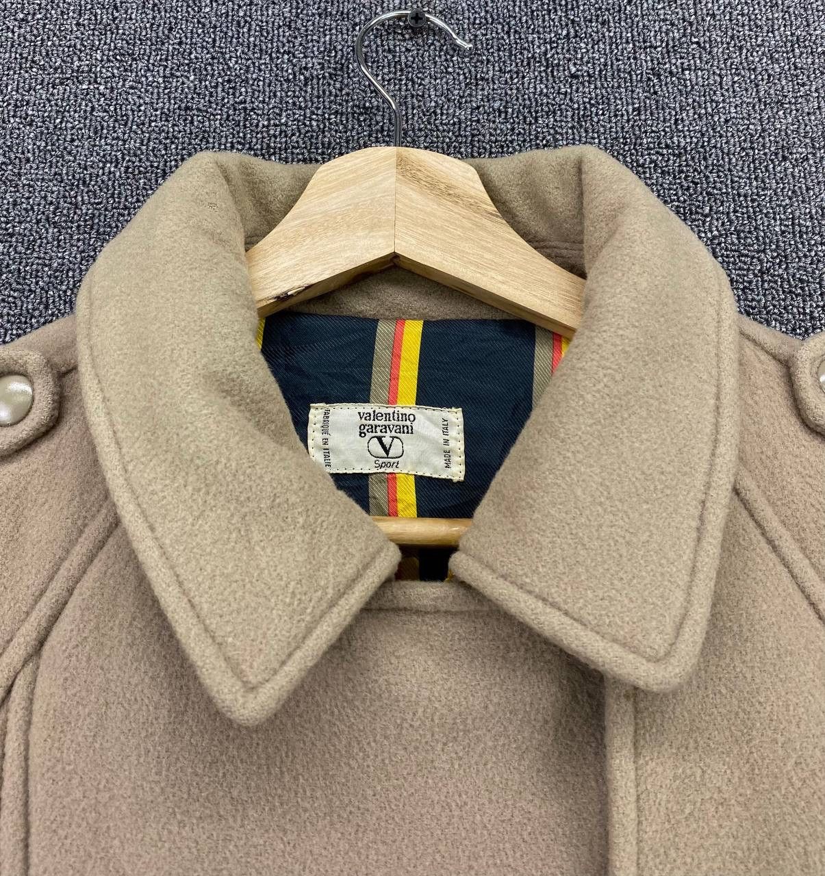 Valentino Vintage Valentino Garavani Coats Jacket Size M / US 6-8 / IT 42-44 - 5 Thumbnail