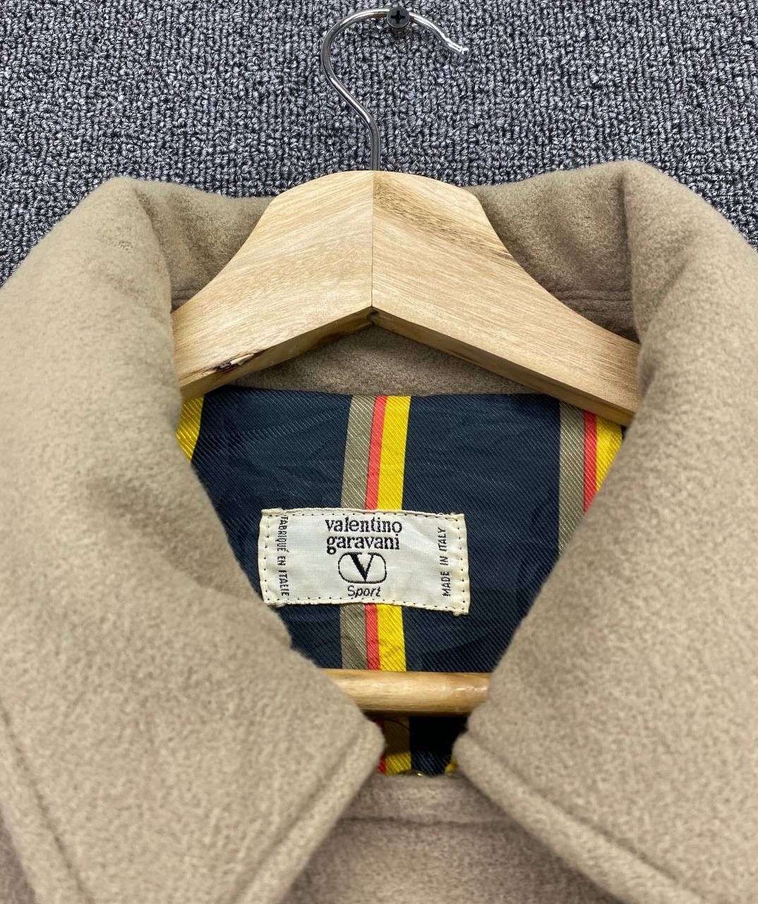 Valentino Vintage Valentino Garavani Coats Jacket Size M / US 6-8 / IT 42-44 - 6 Thumbnail