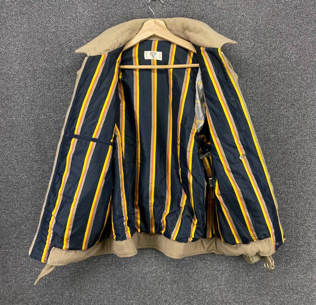 Valentino Vintage Valentino Garavani Coats Jacket Size M / US 6-8 / IT 42-44 - 7 Thumbnail