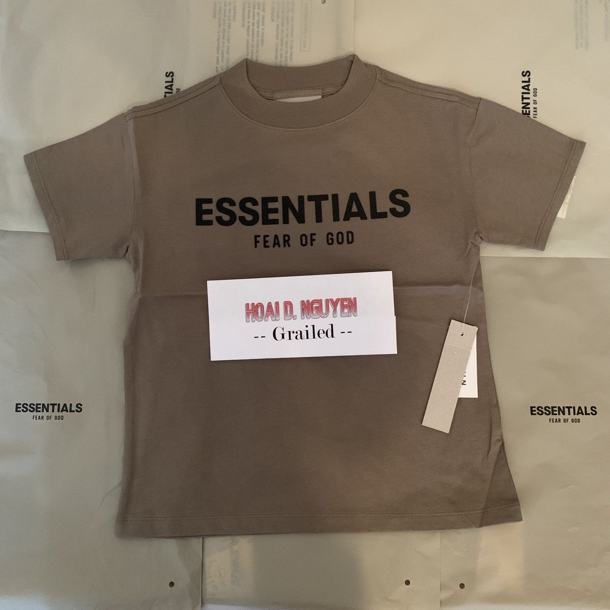 Fear of God Fear of God Essentials Kids Tee [M] Size US M / EU 48-50 / 2 - 1 Thumbnail