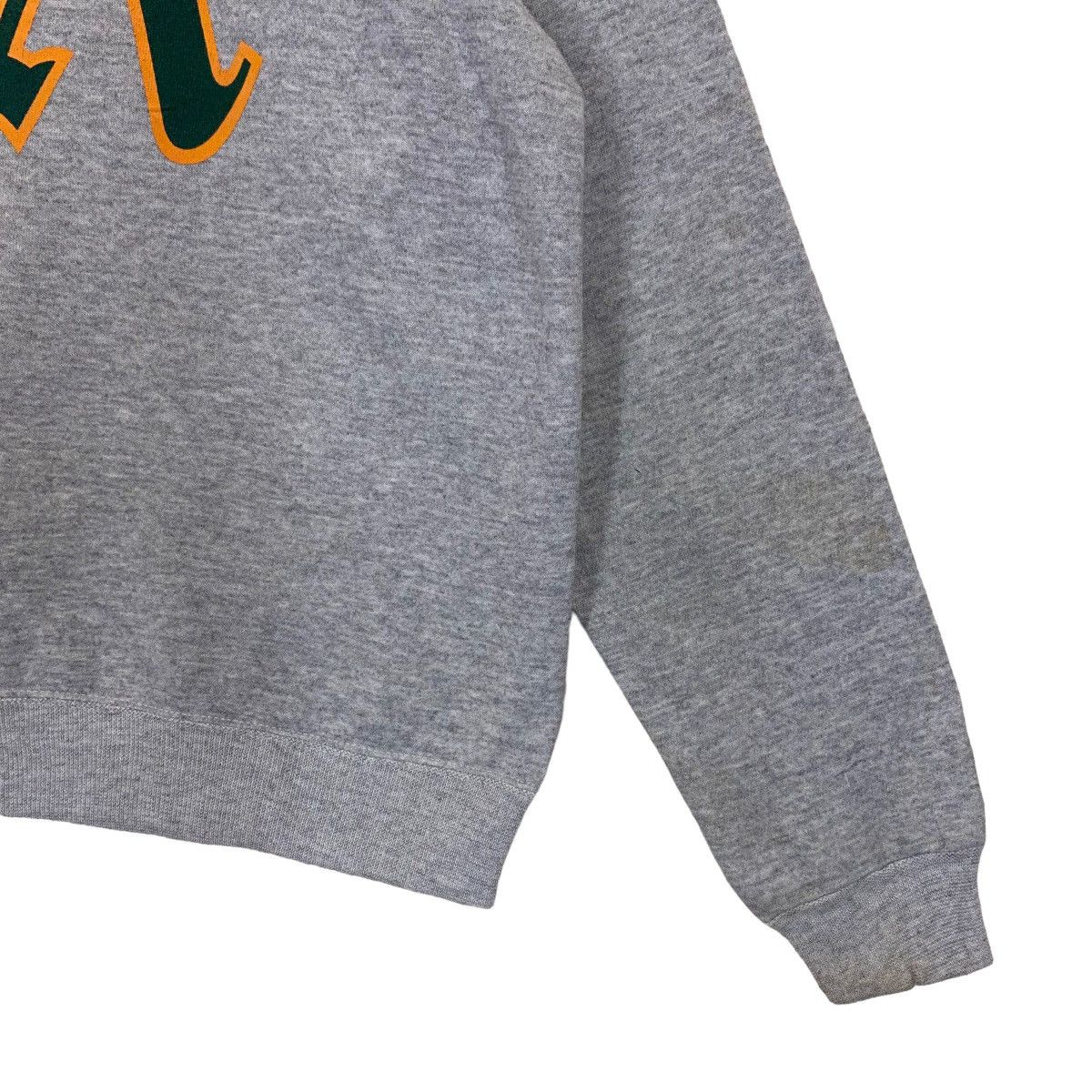 MLB × NFL × Vintage Vintage 90s MLB Oakland Big Logo Crewneck Sweatshirt Size US M / EU 48-50 / 2 - 6 Thumbnail
