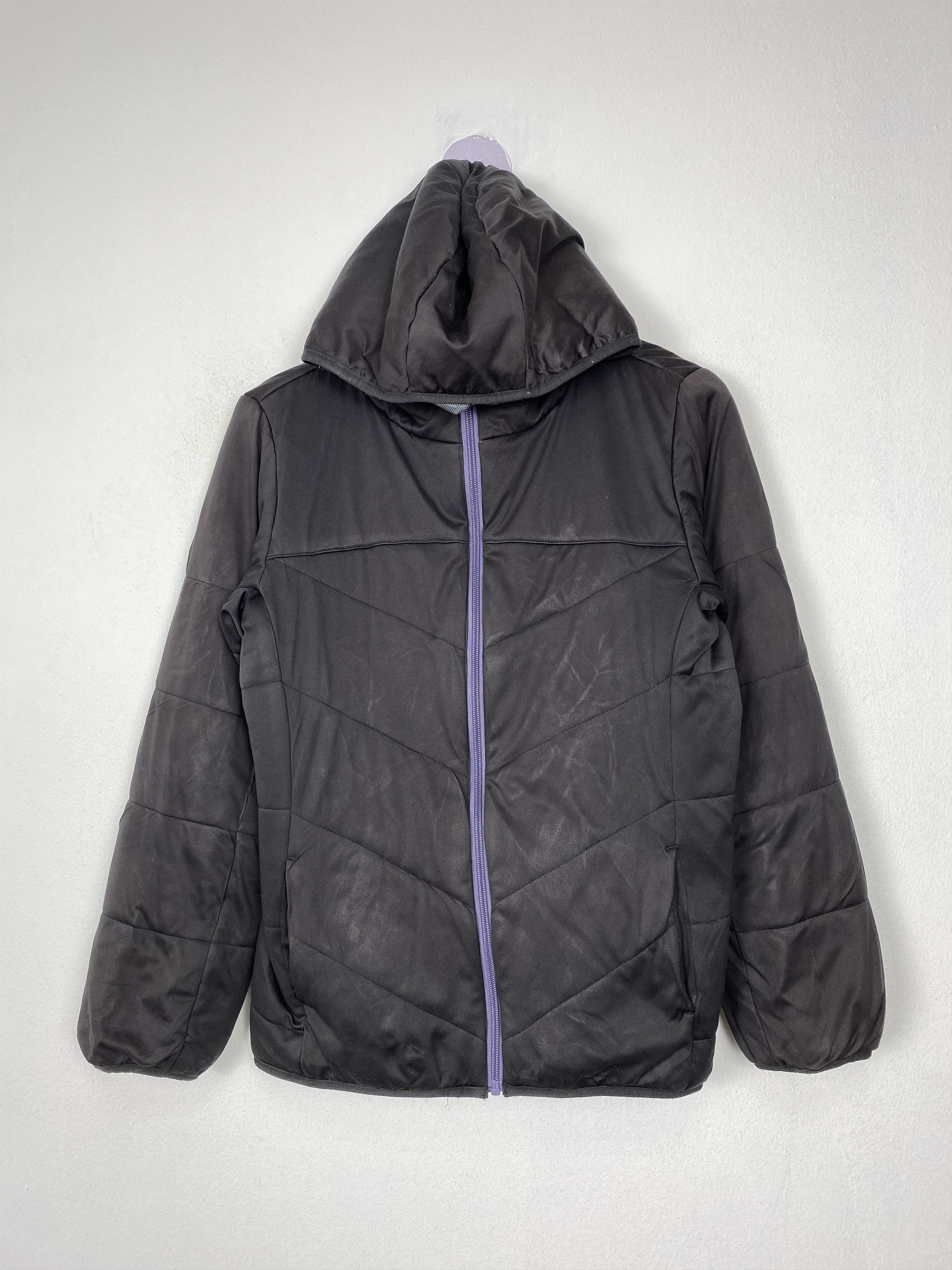 Japanese Brand Vintage CLOSSHI SPORT Hoodie ZIp Up Windbreaker Size US L / EU 52-54 / 3 - 1 Thumbnail