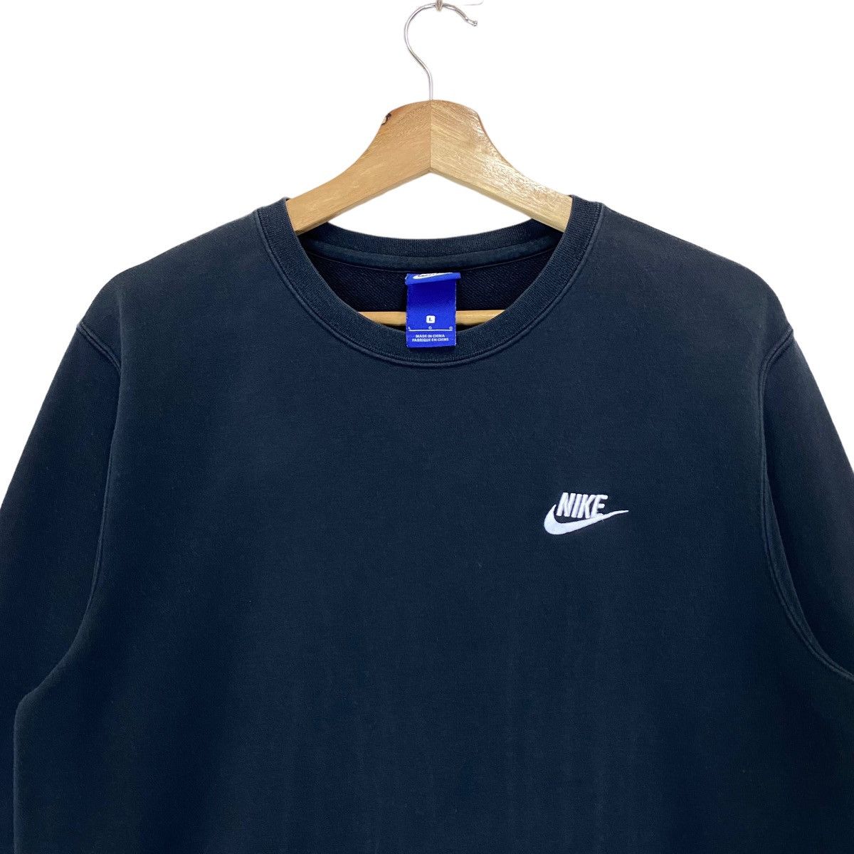 Nike × Vintage Vintage 90s Nike Small Logo Crewneck Sweatshirt Size M Size US M / EU 48-50 / 2 - 4 Thumbnail