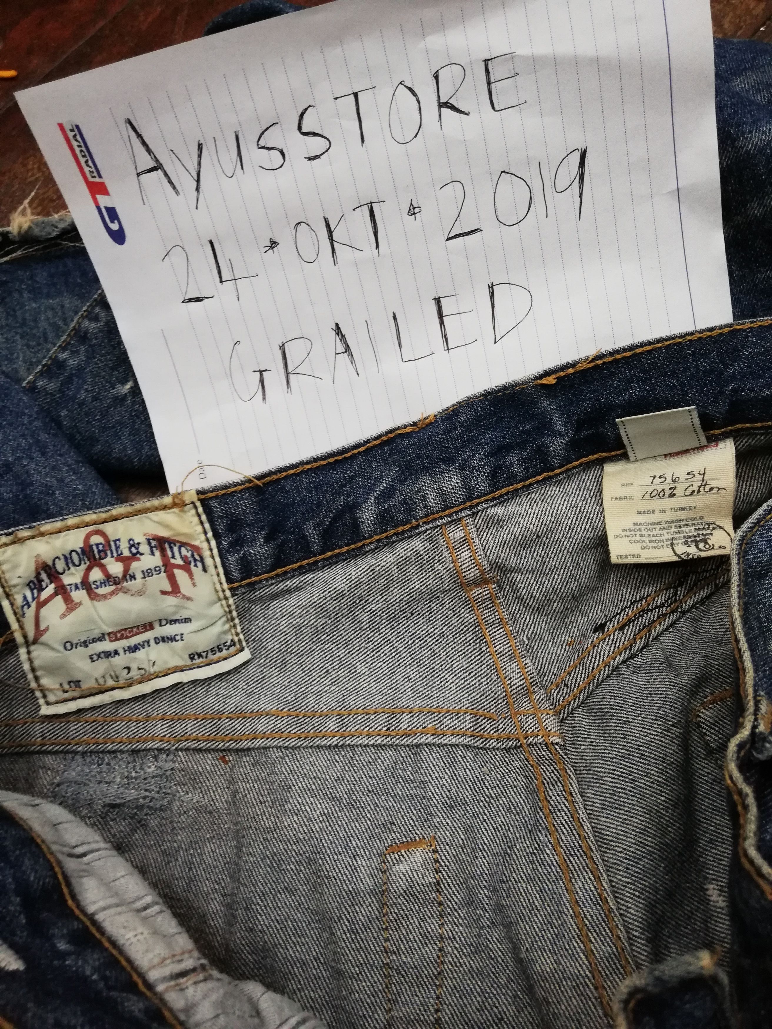 Abercrombie & Fitch Abercrombie & Fitch Distressed Denim Size US 34 / EU 50 - 6 Thumbnail