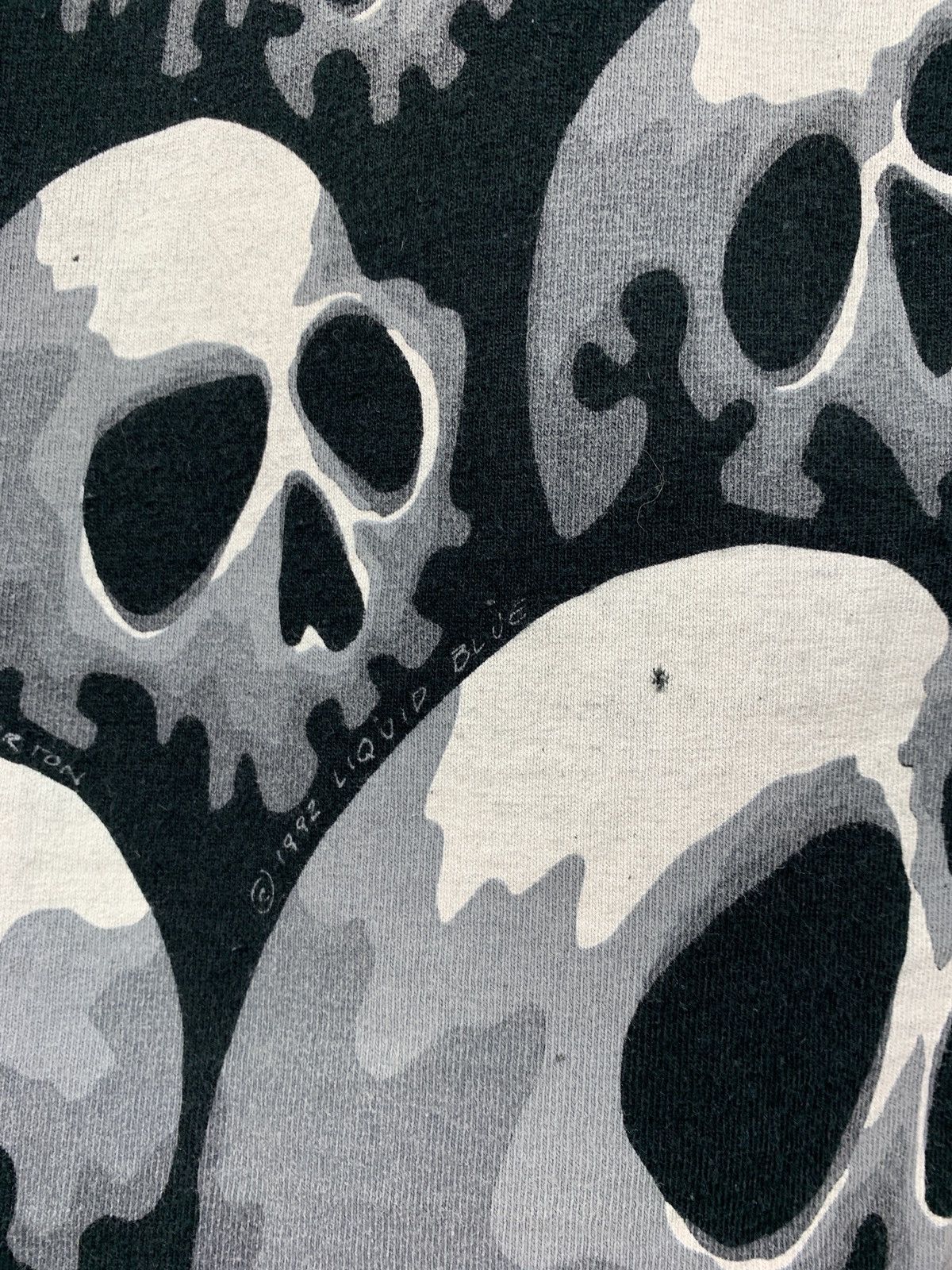 Liquid Blue 1992 Vintage Liquid Blue Travis Scott Skulls All Over Print Size US L / EU 52-54 / 3 - 22 Thumbnail