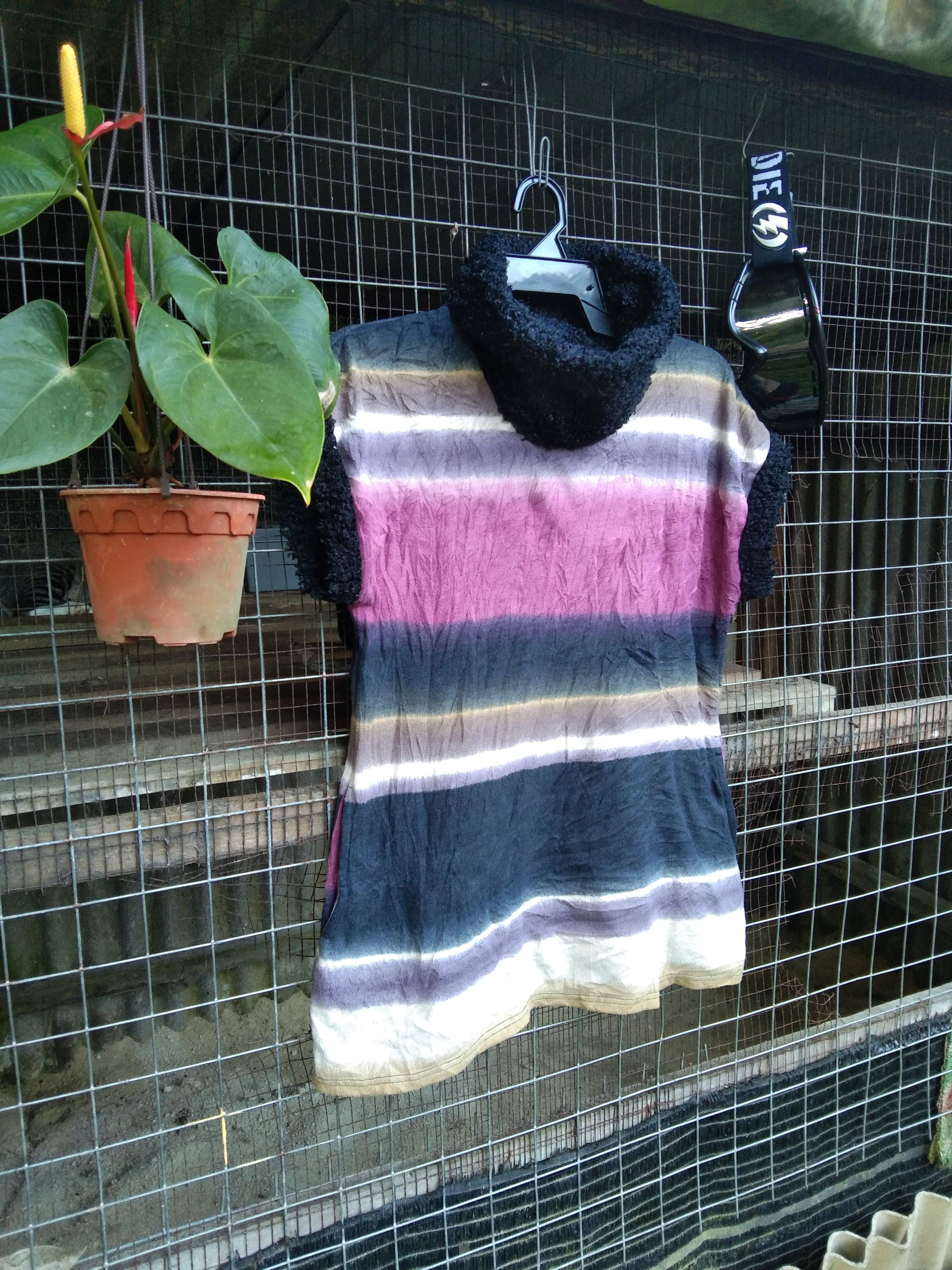 Japanese Brand VINTAGE TURTLE NECK COLOUR LAYERS WOMEN'S SHIRT Size M / US 6-8 / IT 42-44 - 1 Thumbnail