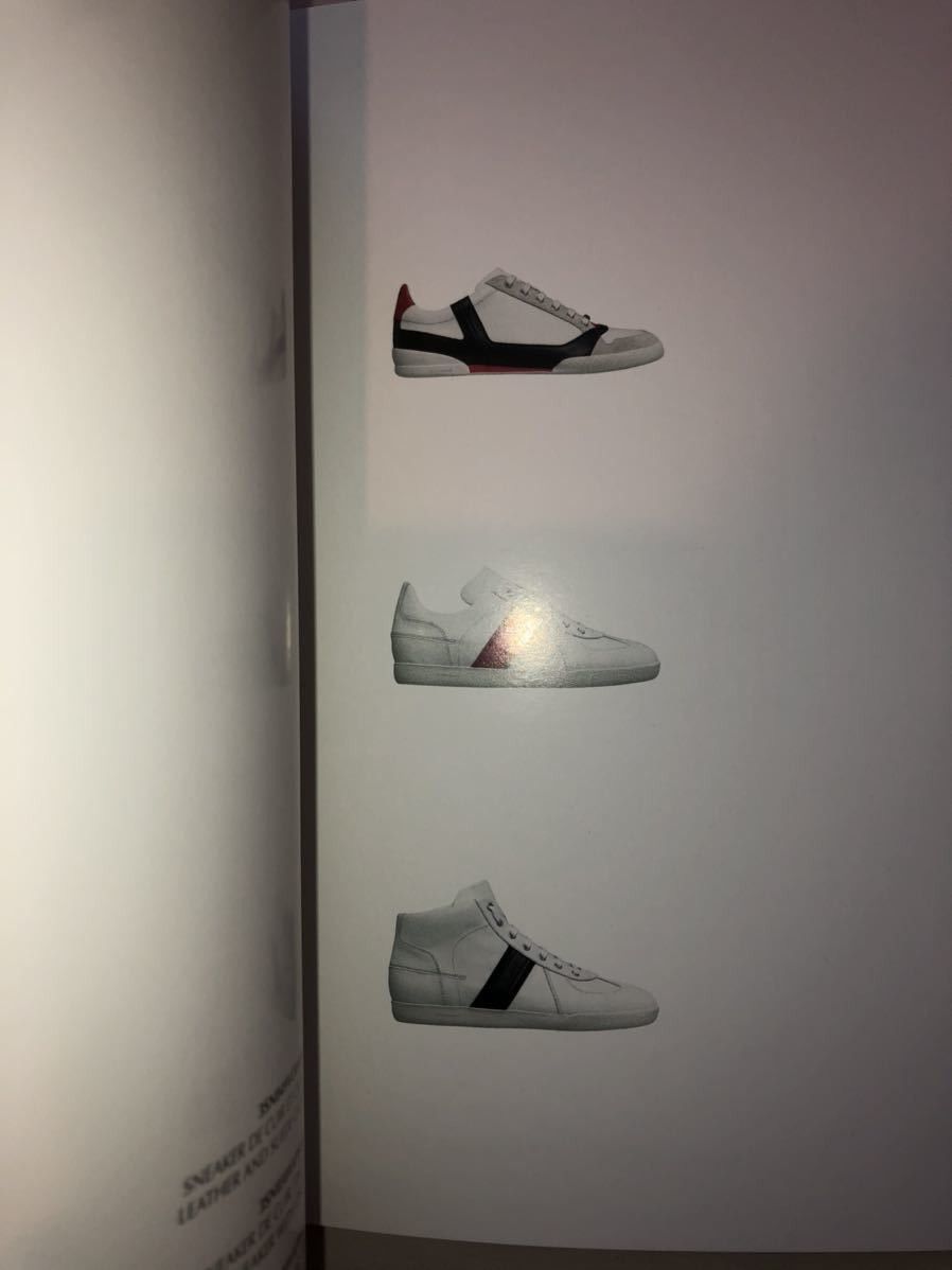 Dior AW2011 Look Book Catalog & DVD Size ONE SIZE - 3 Thumbnail