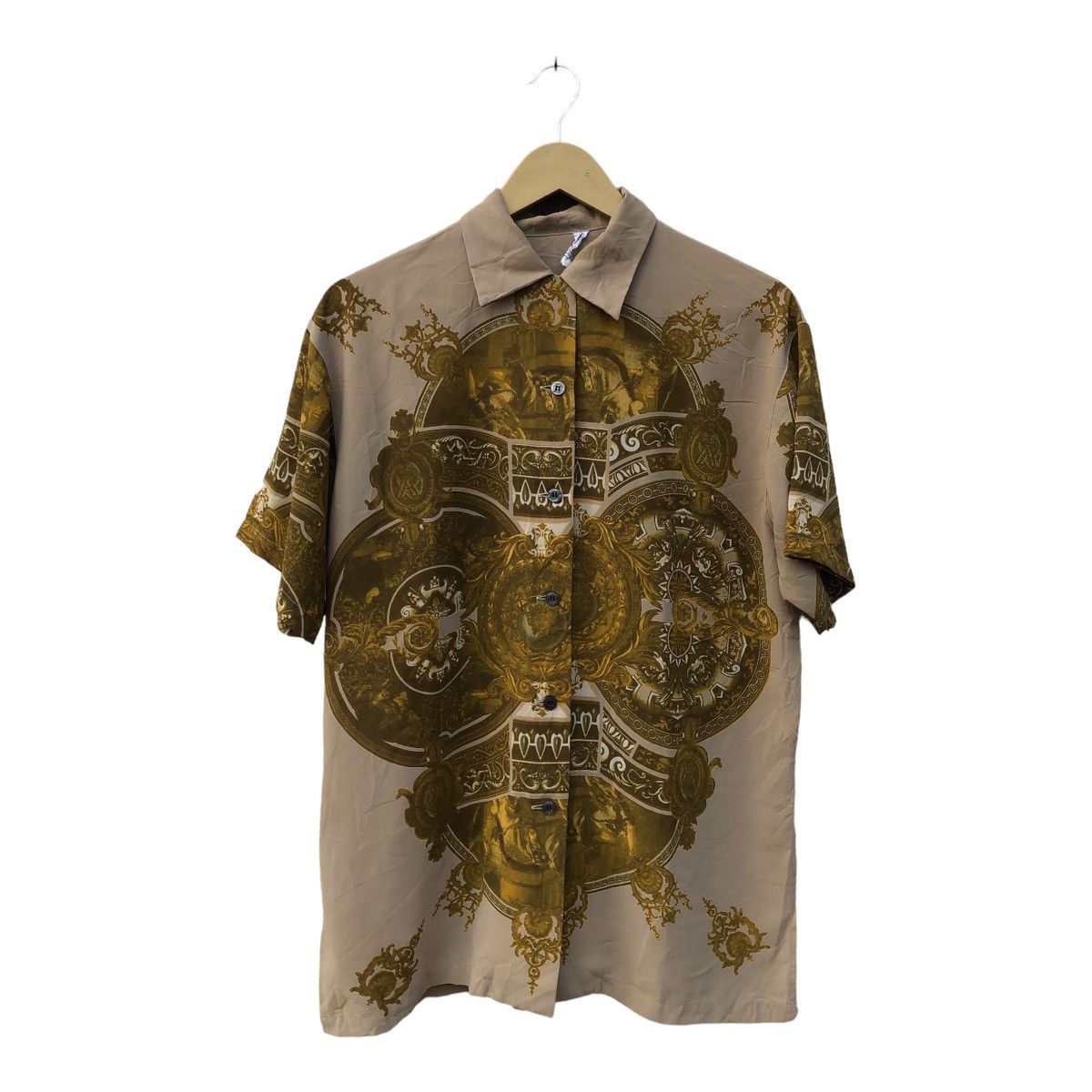 Life Como Japan Pizerl Art Medusa Shirt Button up