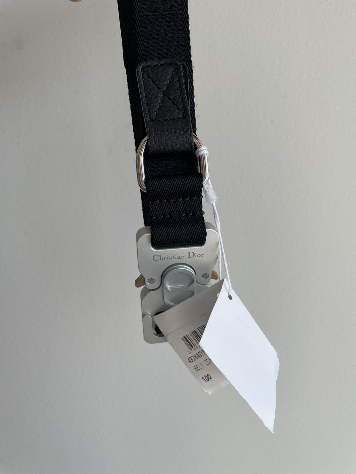 Alyx × Dior Extremely Limited Sold Out Brand NEW Runway Dior x ALYX Belt Size 34 - 15 Thumbnail