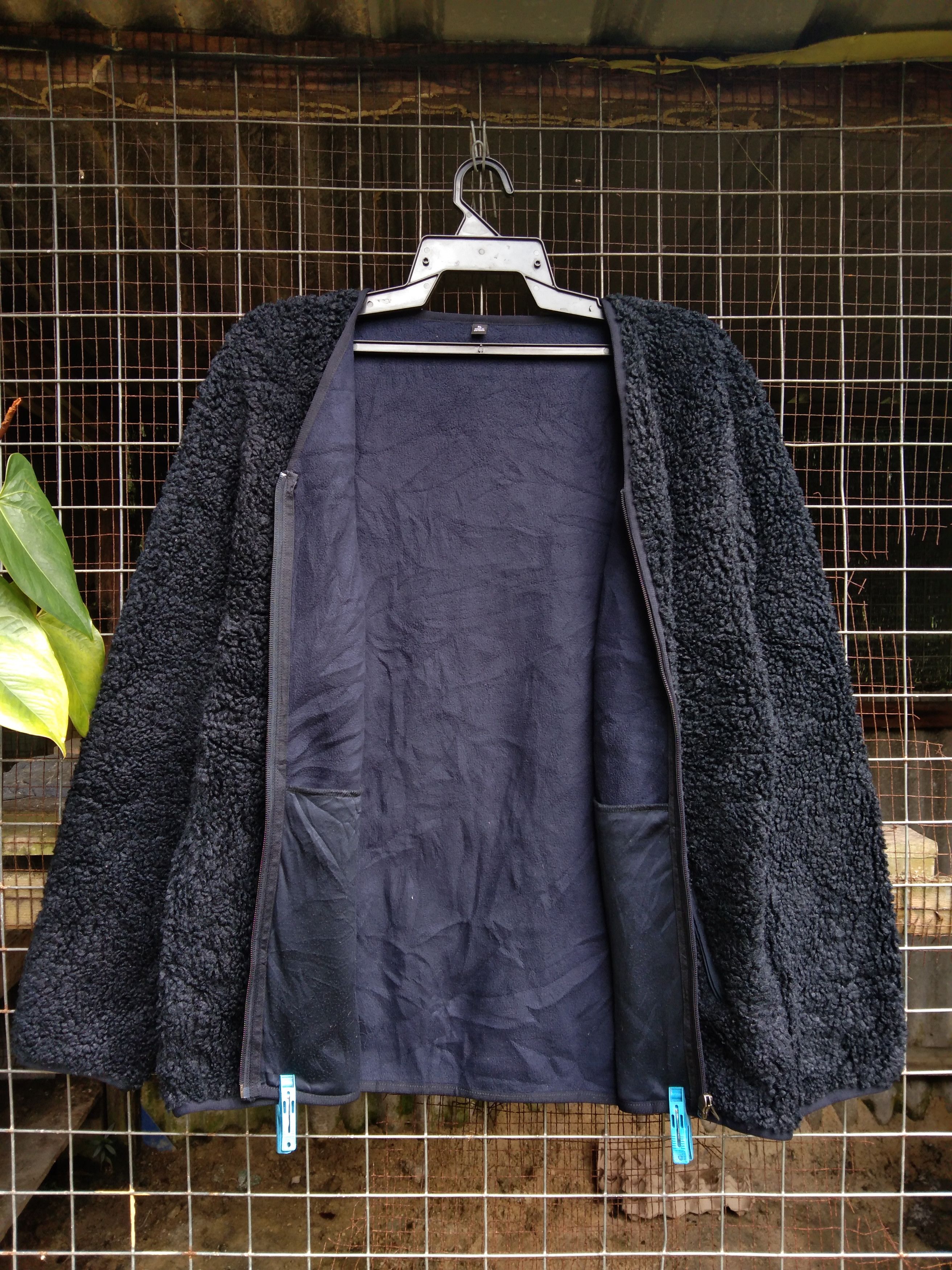Uniqlo UNIQLO MEN'S PILE LINED FLEECE CARDIGAN Size US L / EU 52-54 / 3 - 3 Thumbnail