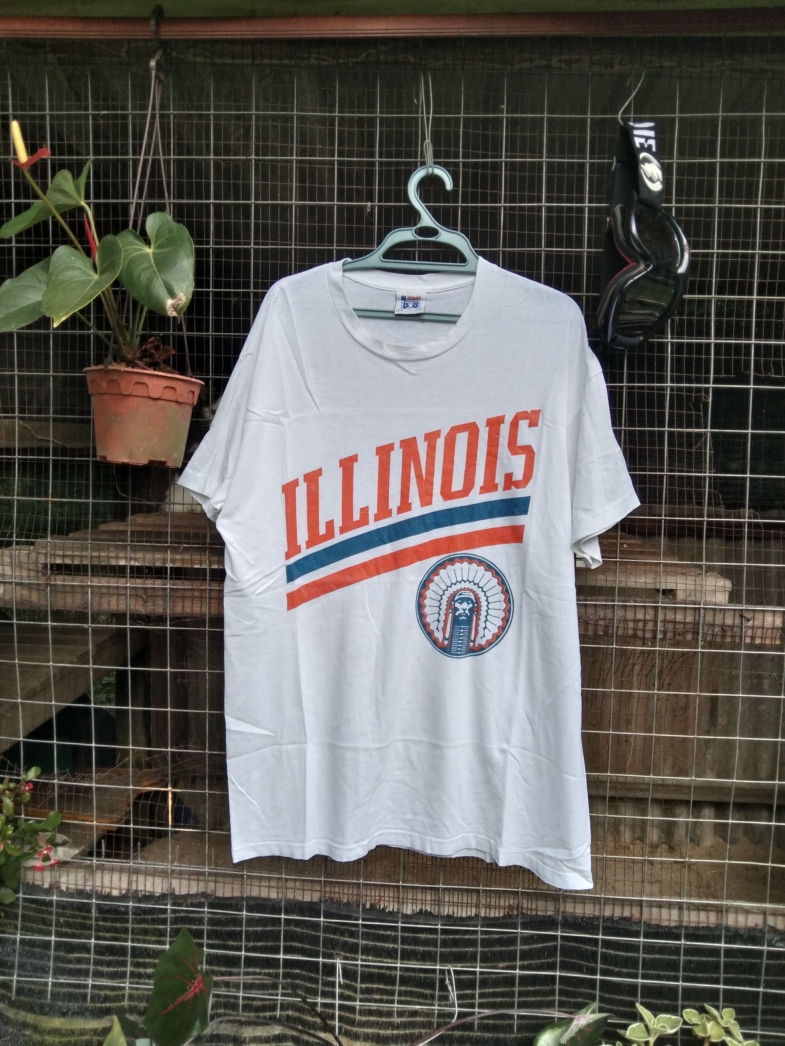 NFL × Vintage VINTAGE NFL ILLINOIS T-SHIRT with 80s LOGO Size US L / EU 52-54 / 3 - 2 Thumbnail