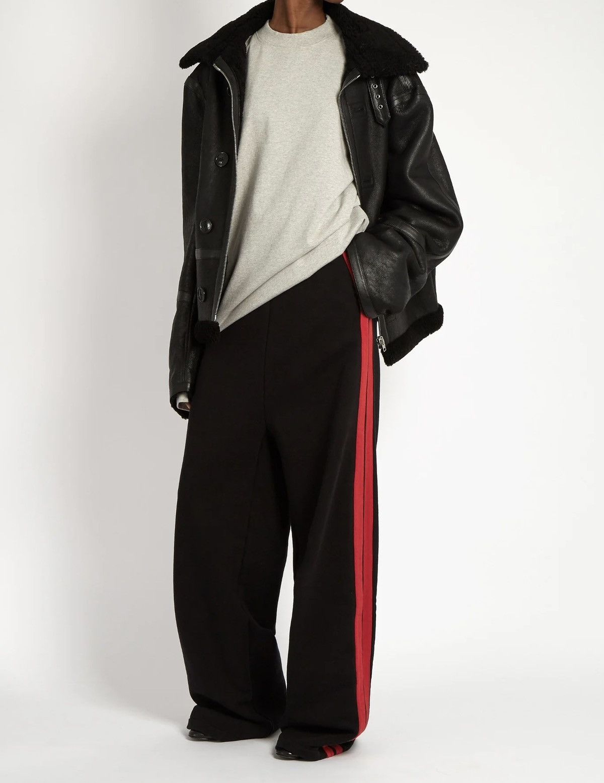 image of Vetements Aw17 Black Side-Striped Wide-Leg Sweatpants, Men's (Size 32)