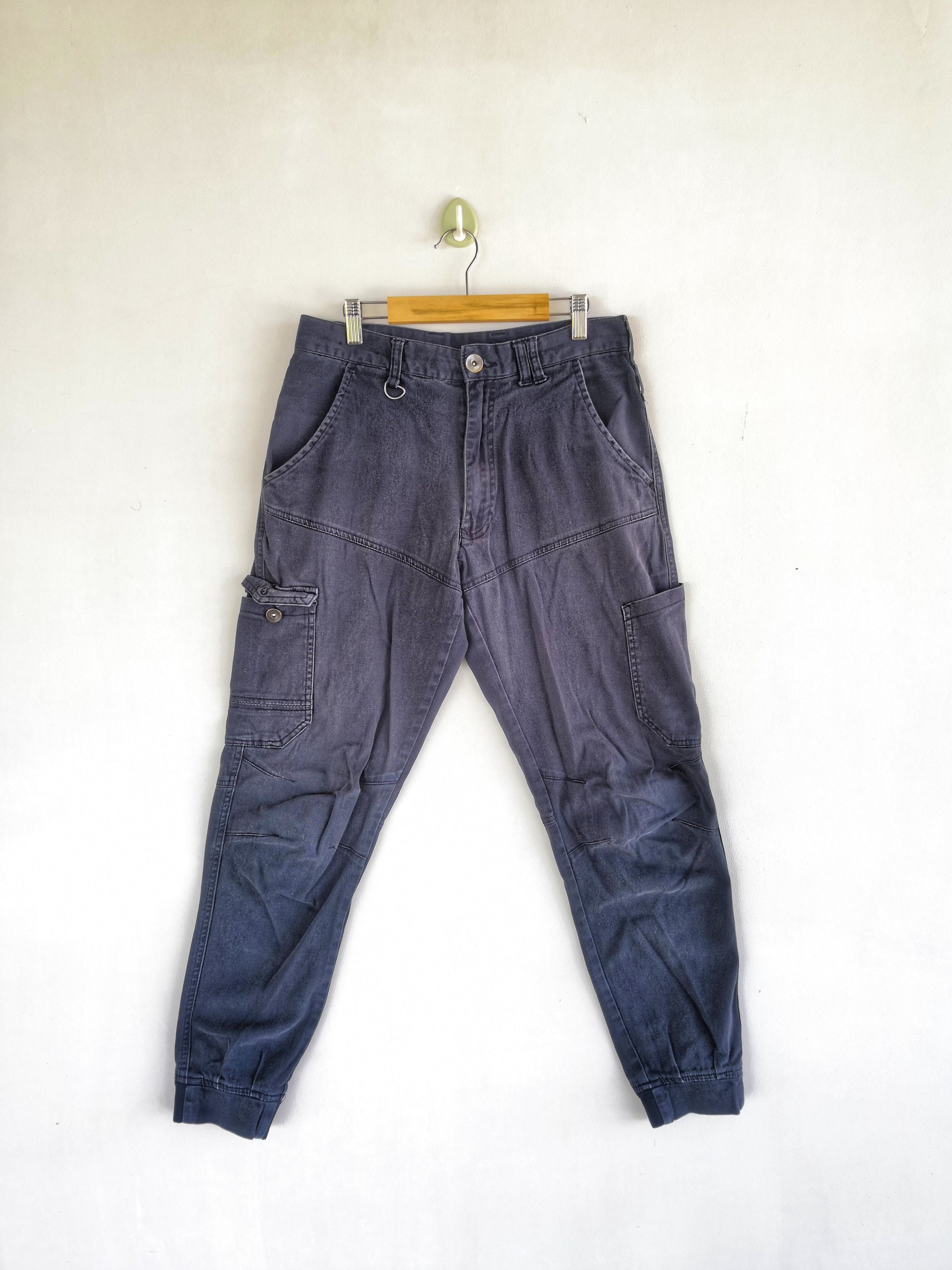Japanese Brand × Vintage Japanese Cargo Pants Multi Pocket Jogger Bondage Trousers Size 28" / US 6 / IT 42 - 1 Thumbnail
