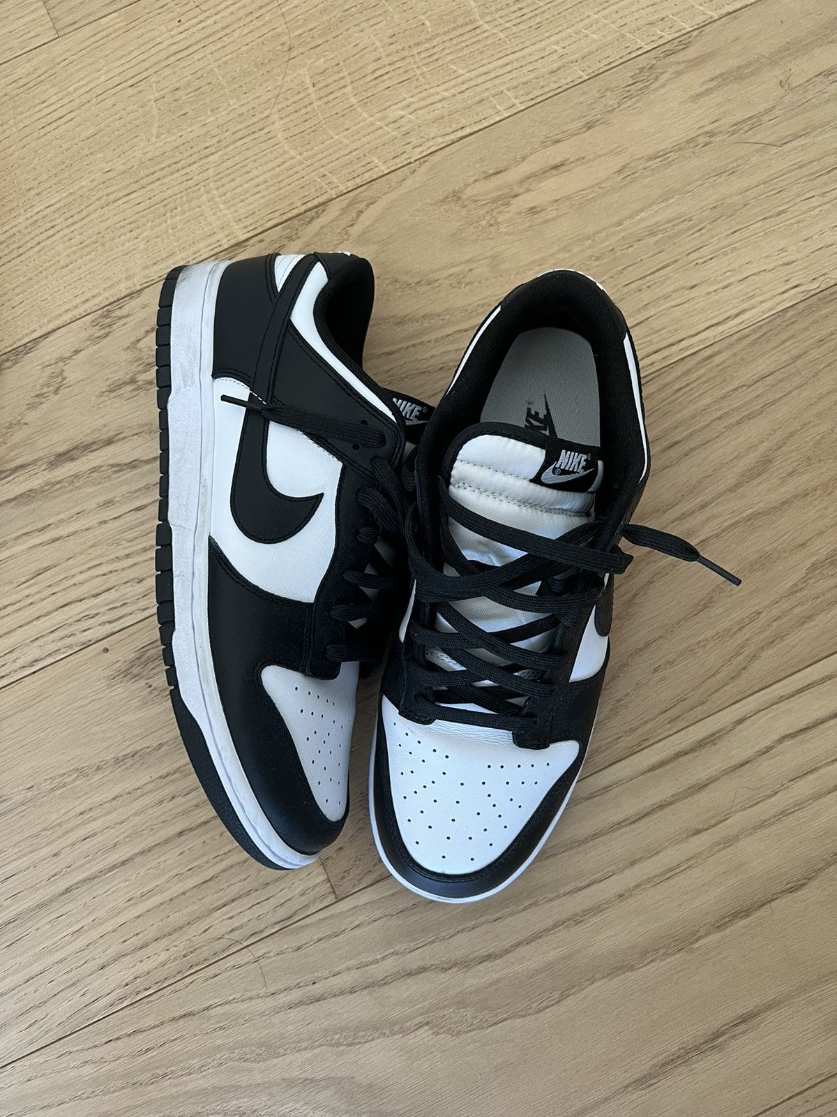 Nike Black/White Dunks US 11 Size US 11 / EU 44 - 2 Thumbnail