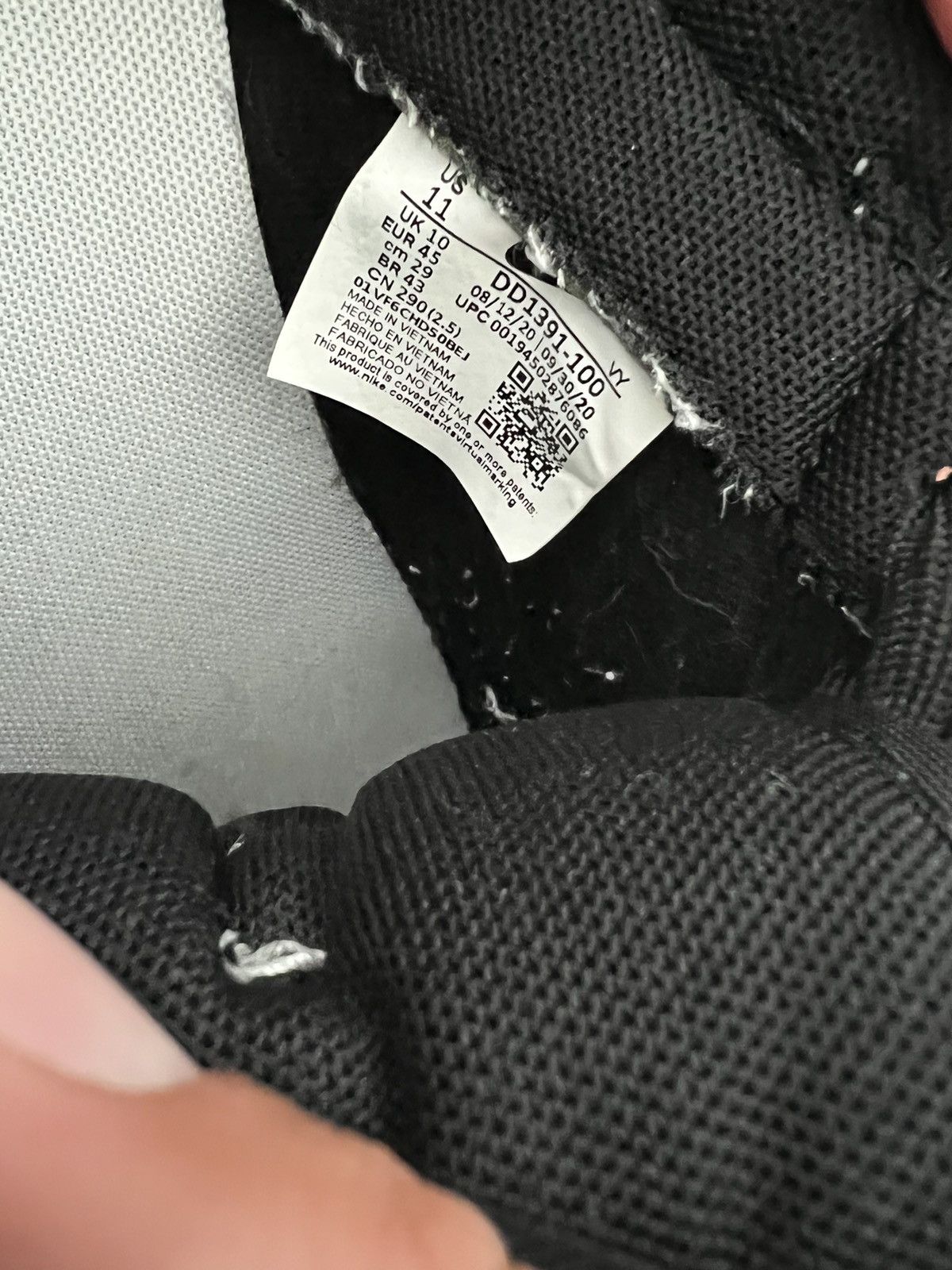 Nike Black/White Dunks US 11 Size US 11 / EU 44 - 5 Thumbnail