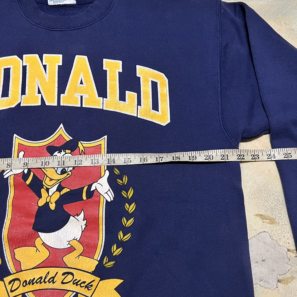 Mickey Mouse Vintage Hanes Donald duck mickey mouse Size US L / EU 52-54 / 3 - 9 Thumbnail
