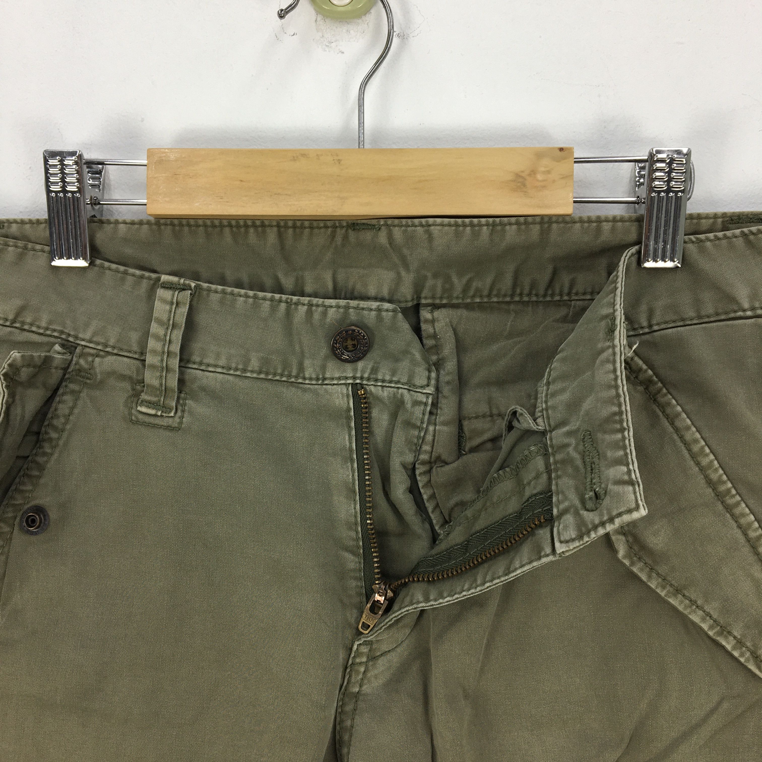 Japanese Brand × Vintage Japanese Cargo Pants Tactical Multi Pocket Utility Pants Size US 30 / EU 46 - 14 Thumbnail