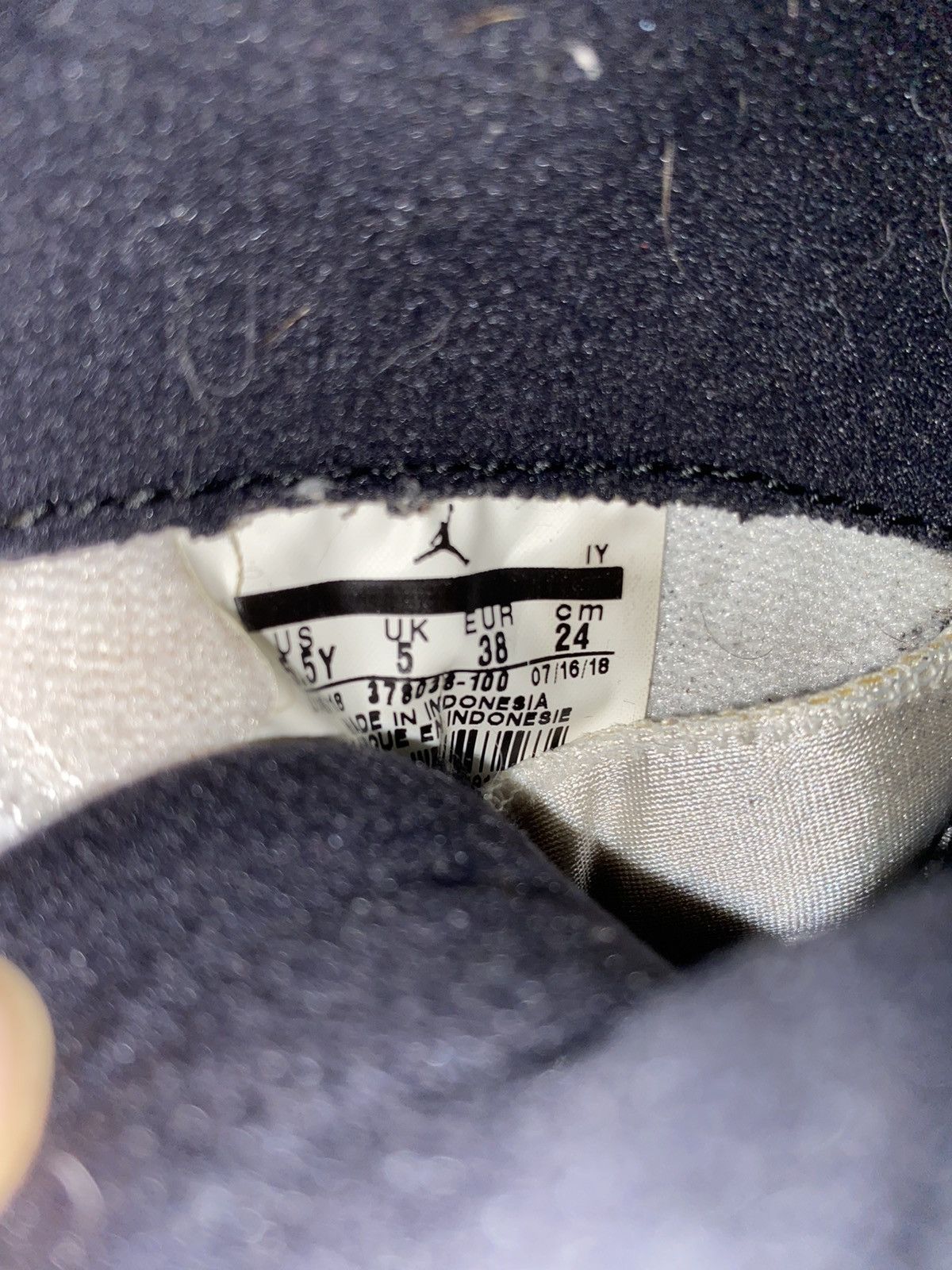 Jordan Brand Nike Jordan 11 Retro Concord 2018 5.5Y GRADE SCHOOL Grailed