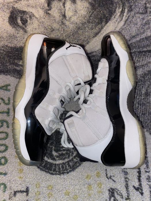 Air jordan 11 concord 2018 sales grade school