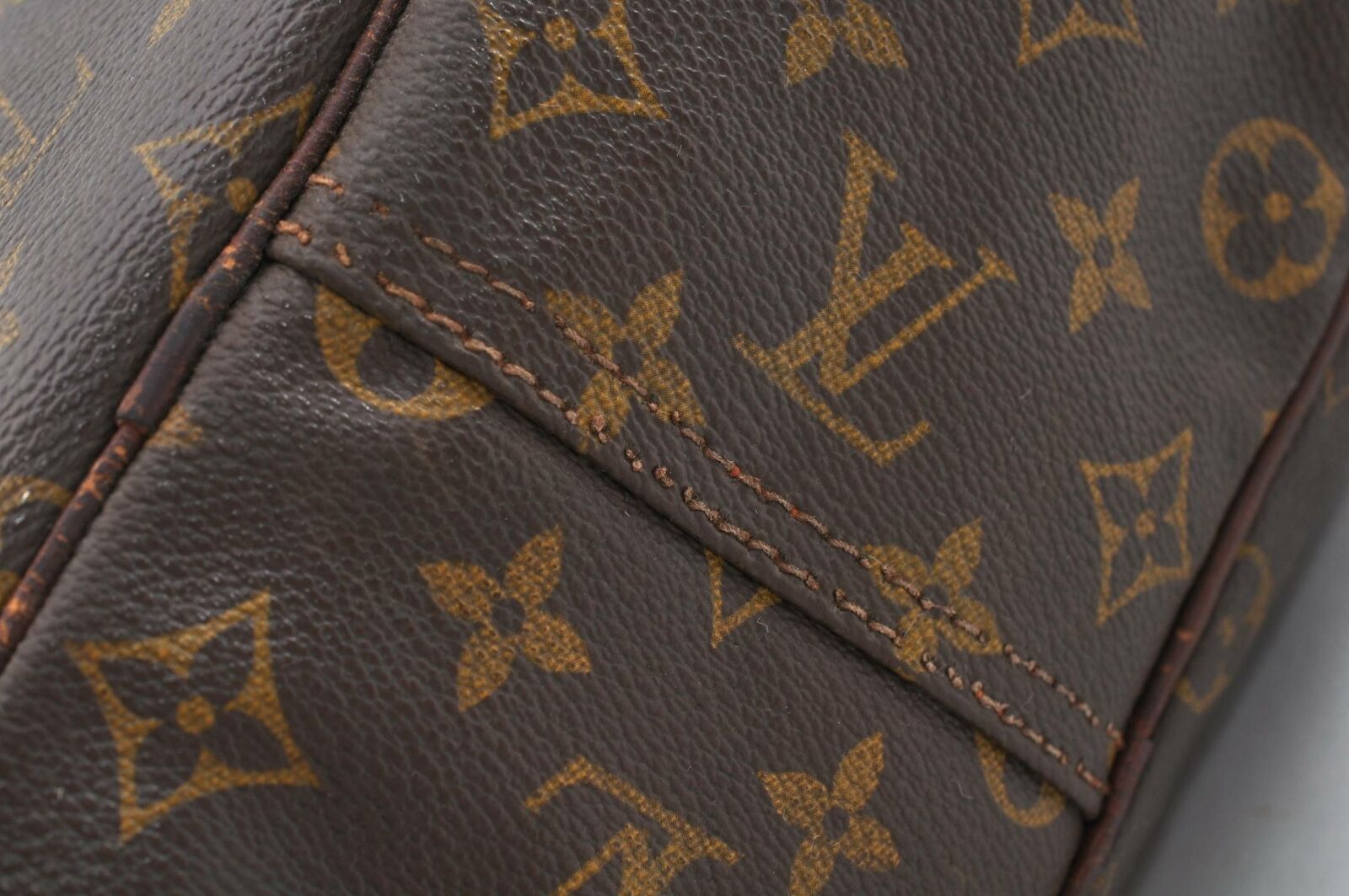 Louis Vuitton Danube Crossbody Shoulder Bag Size ONE SIZE - 6 Thumbnail