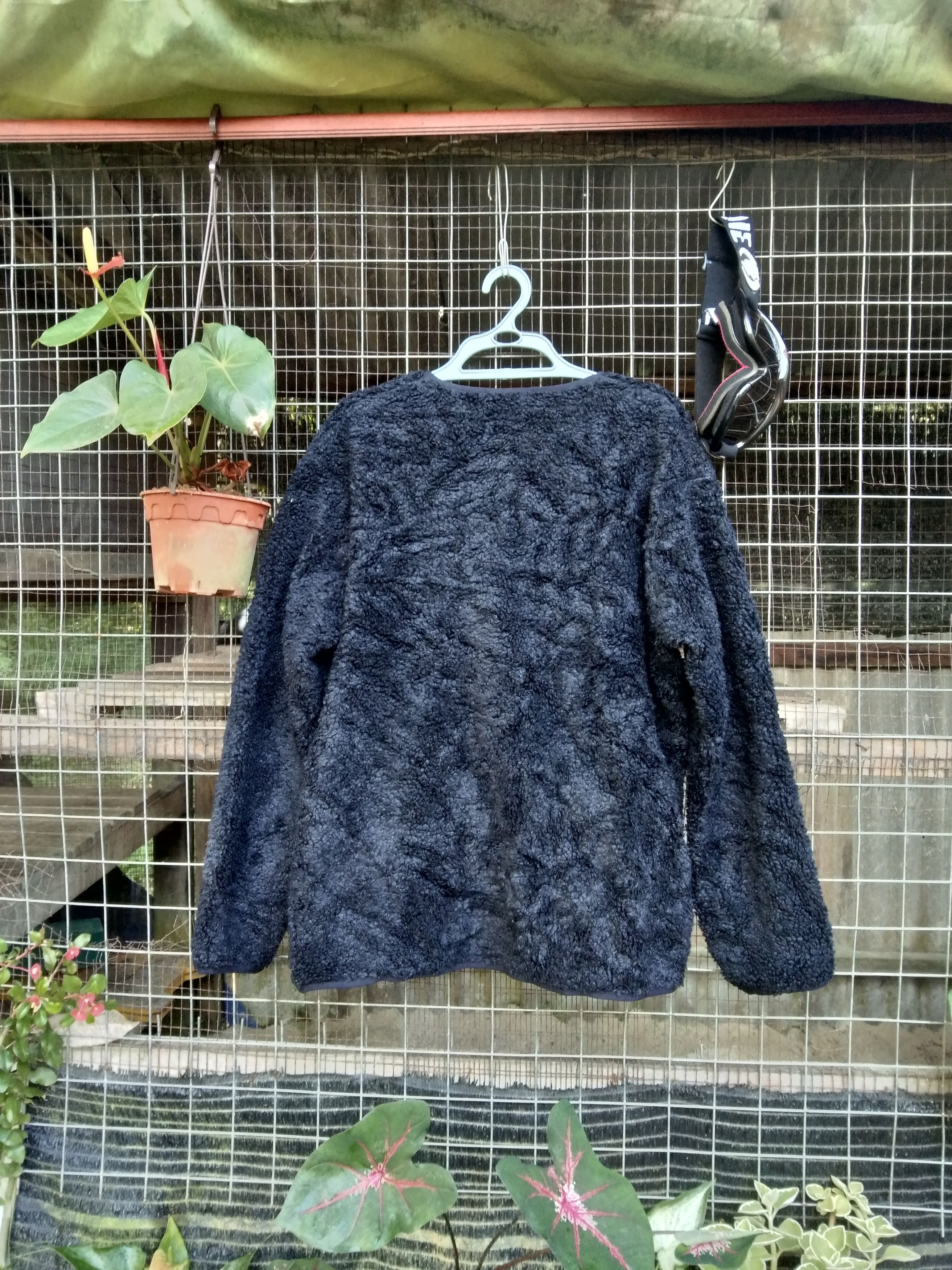 Japanese Brand UNIQLO DEEP PILE FLEECE JACKET Size US L / EU 52-54 / 3 - 4 Thumbnail