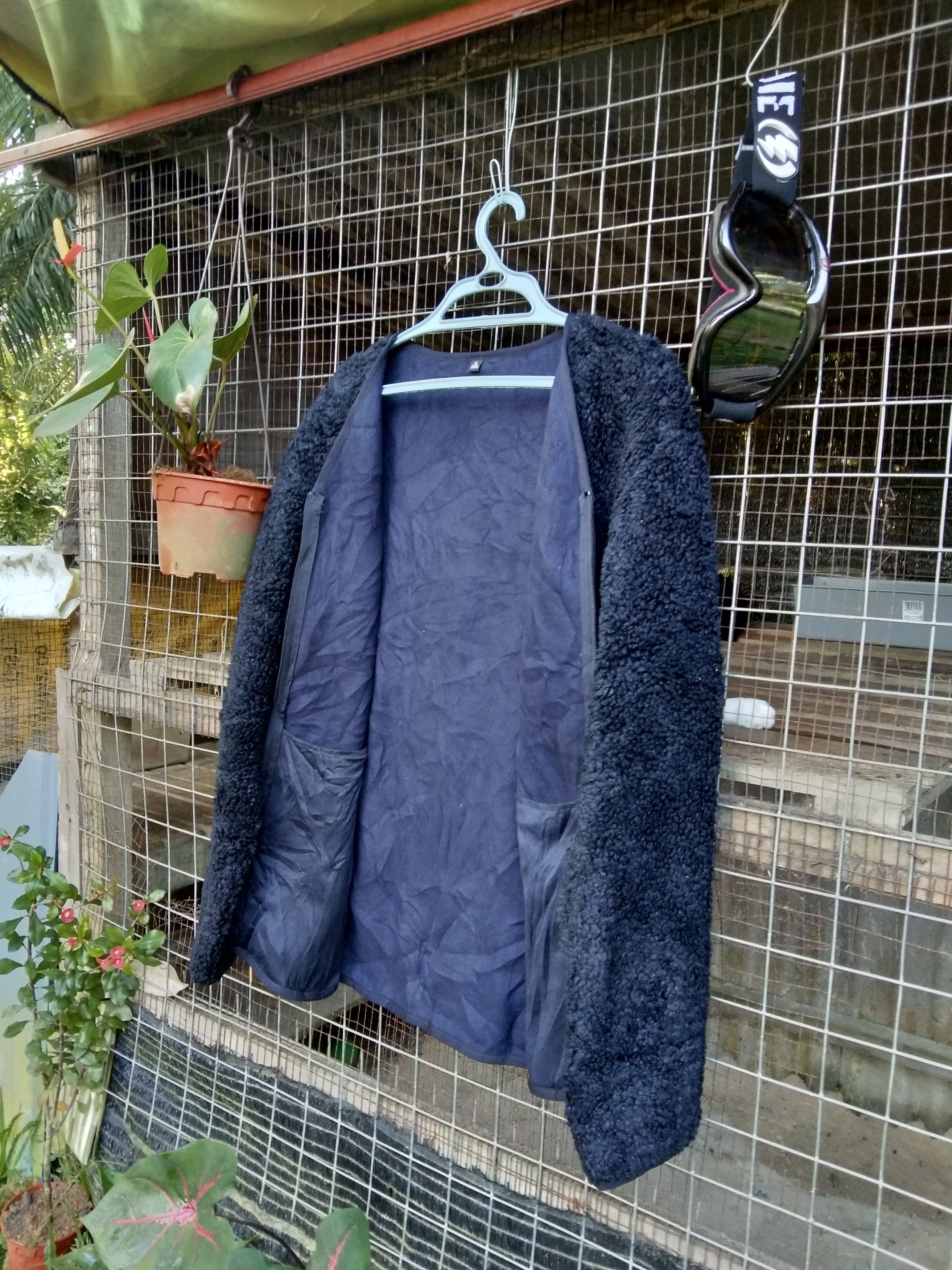Japanese Brand UNIQLO DEEP PILE FLEECE JACKET Size US L / EU 52-54 / 3 - 8 Thumbnail