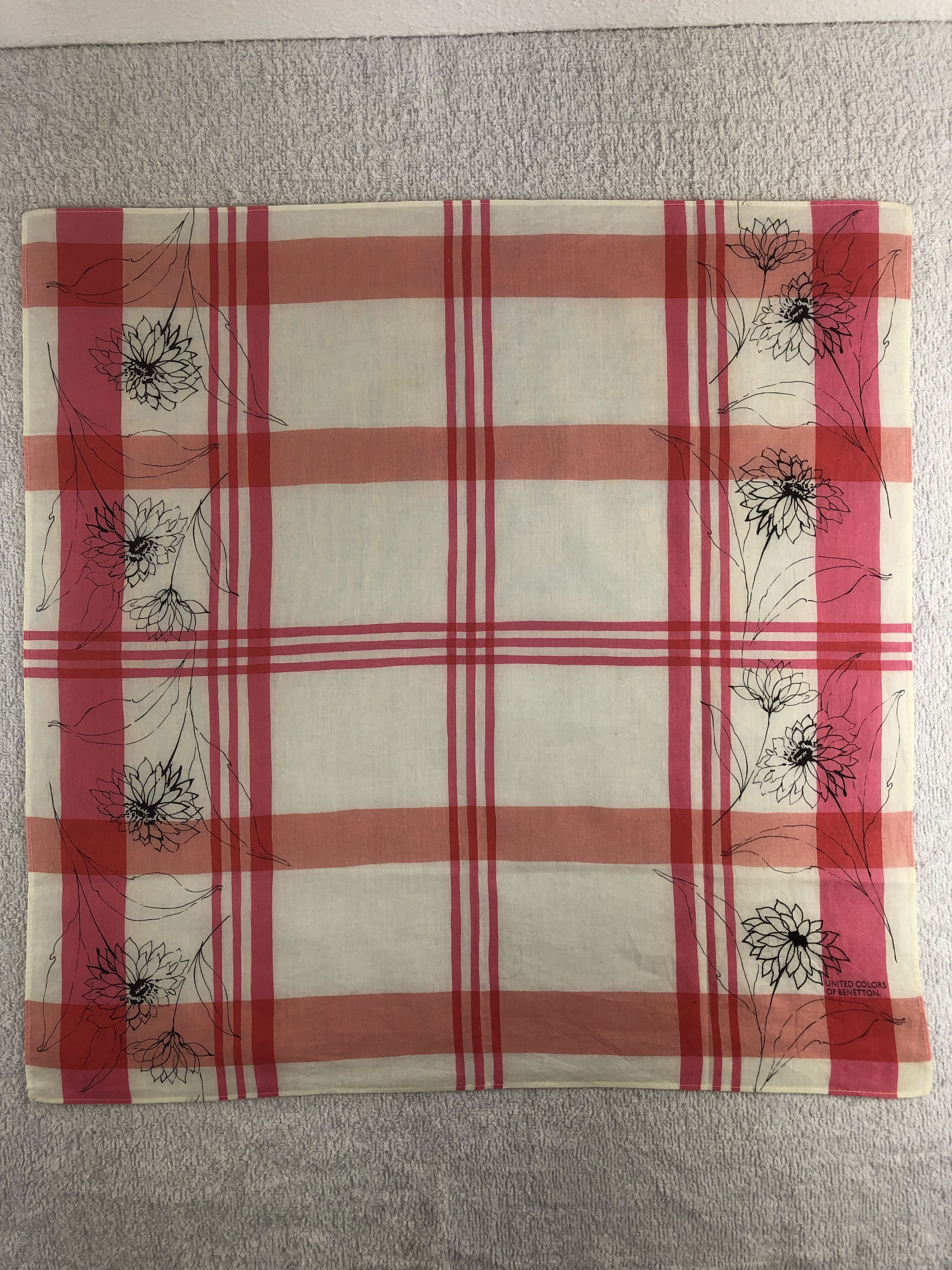 United Colors Of Benetton United Colors Handkerchief / Bandana / Neckerchief C251 Size ONE SIZE - 3 Thumbnail