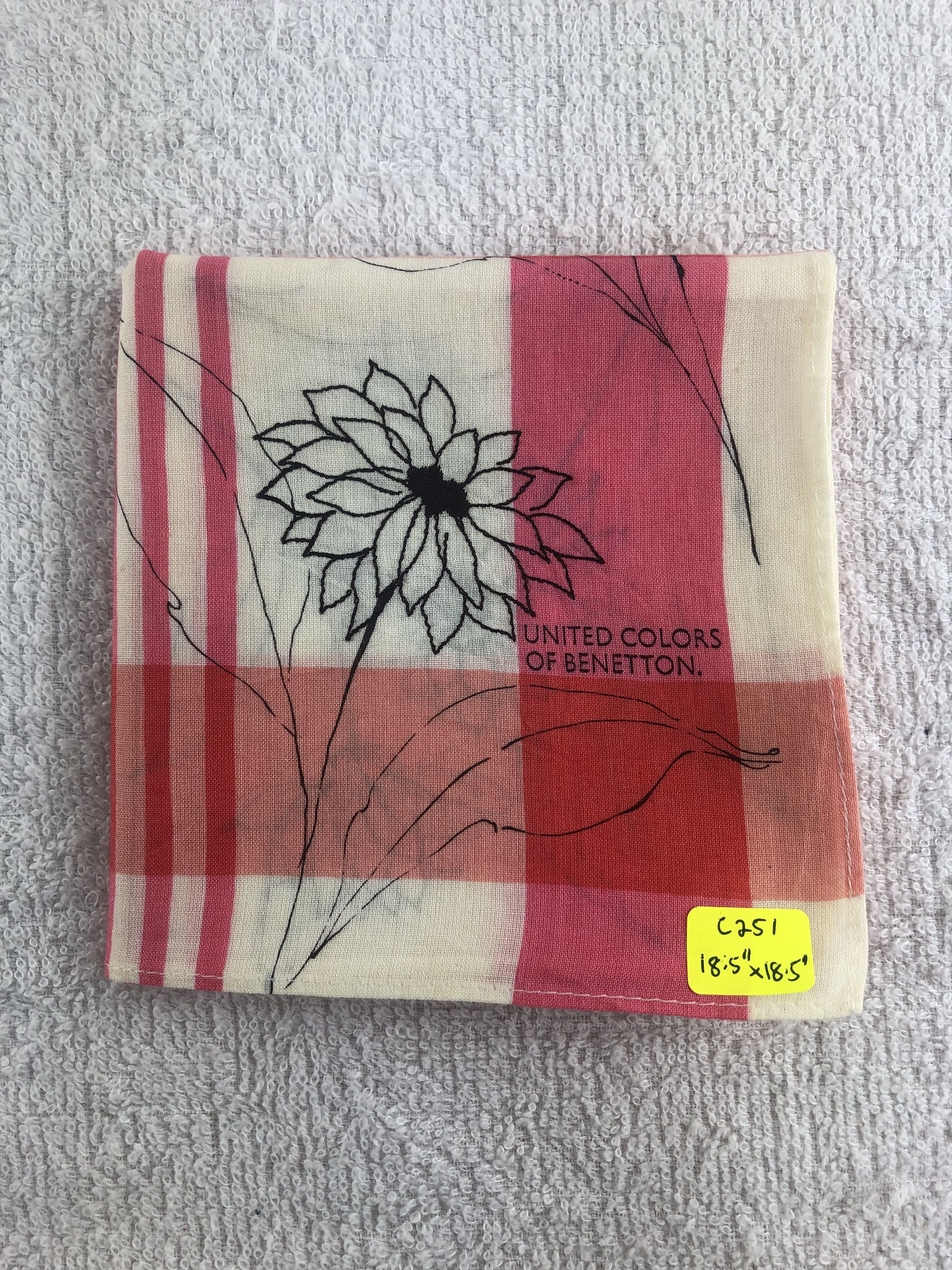 United Colors Of Benetton United Colors Handkerchief / Bandana / Neckerchief C251 Size ONE SIZE - 6 Thumbnail