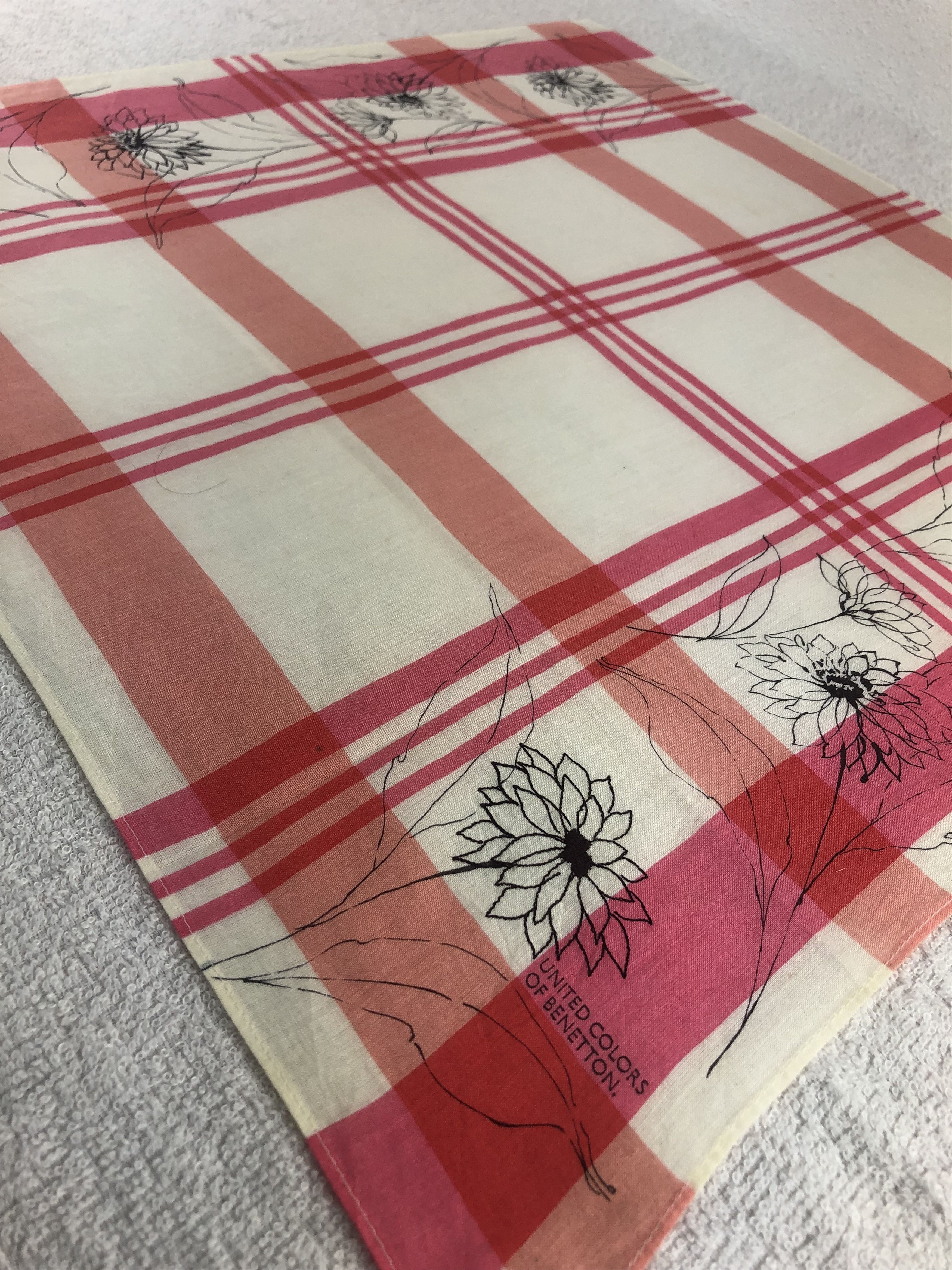 United Colors Of Benetton United Colors Handkerchief / Bandana / Neckerchief C251 Size ONE SIZE - 4 Thumbnail