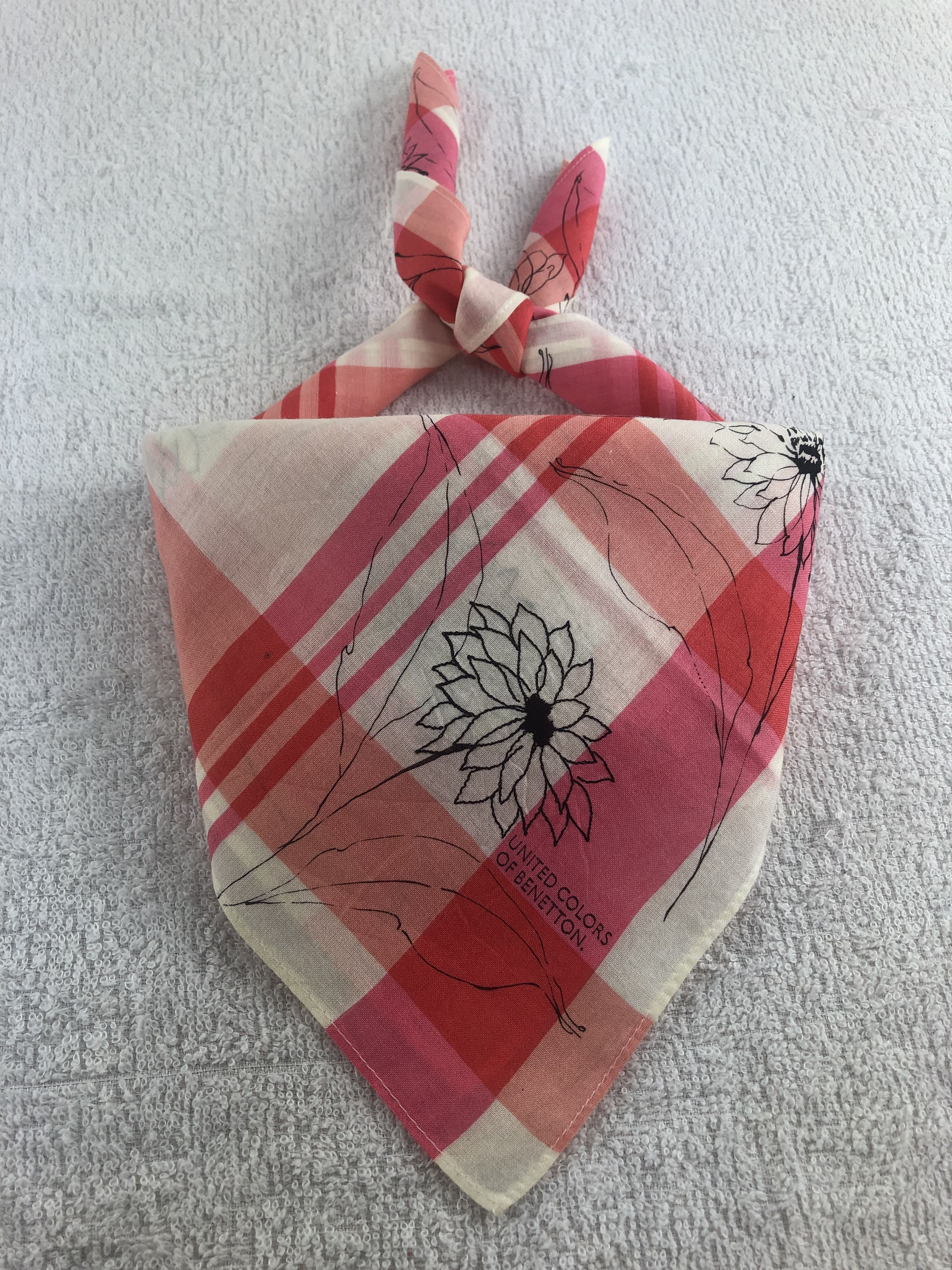 United Colors Of Benetton United Colors Handkerchief / Bandana / Neckerchief C251 Size ONE SIZE - 1 Thumbnail