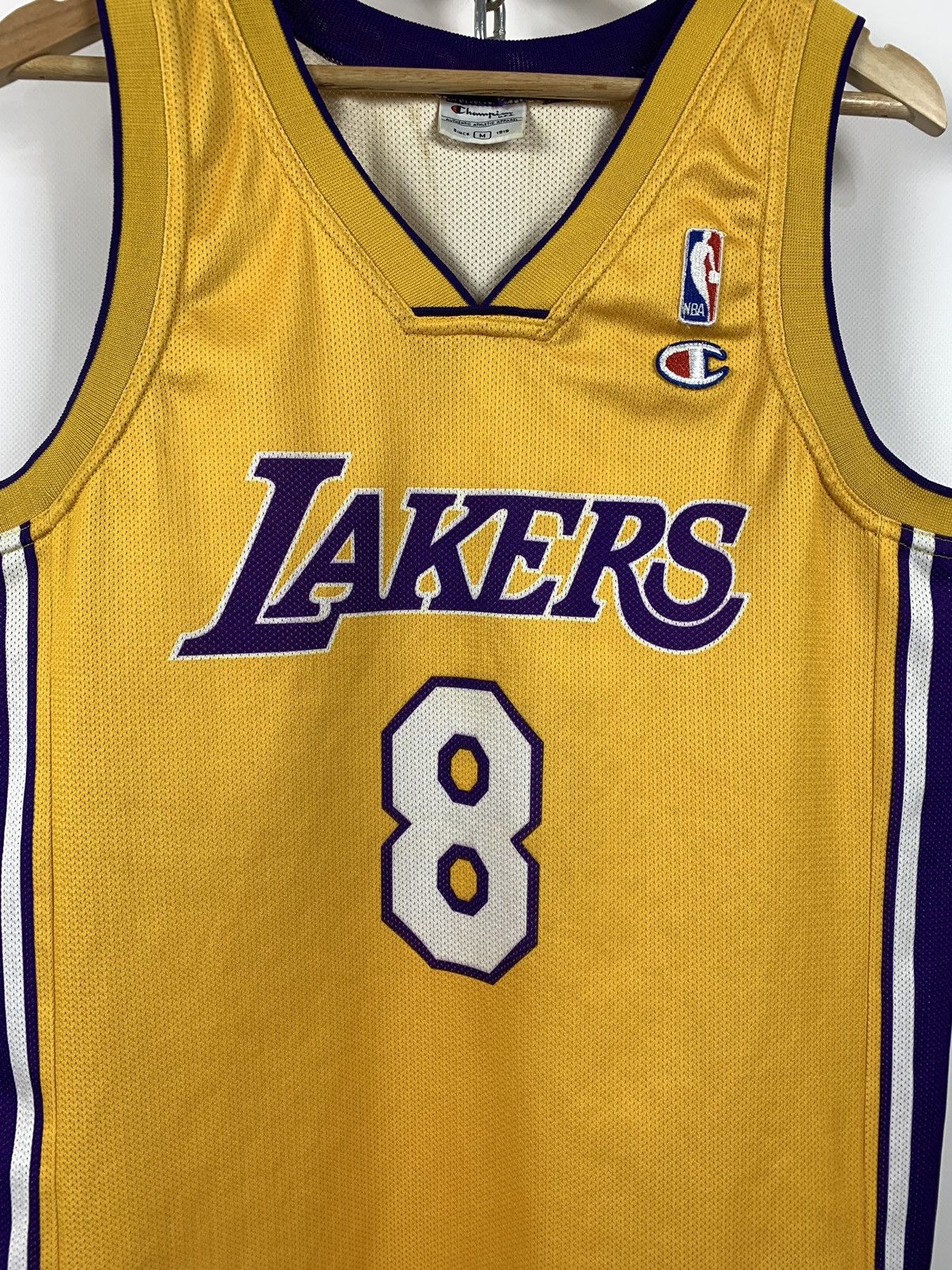 Champion 90s Vintage Kobe Bryant Los Angeles Lakers Champion Jersey Size US M / EU 48-50 / 2 - 9 Thumbnail