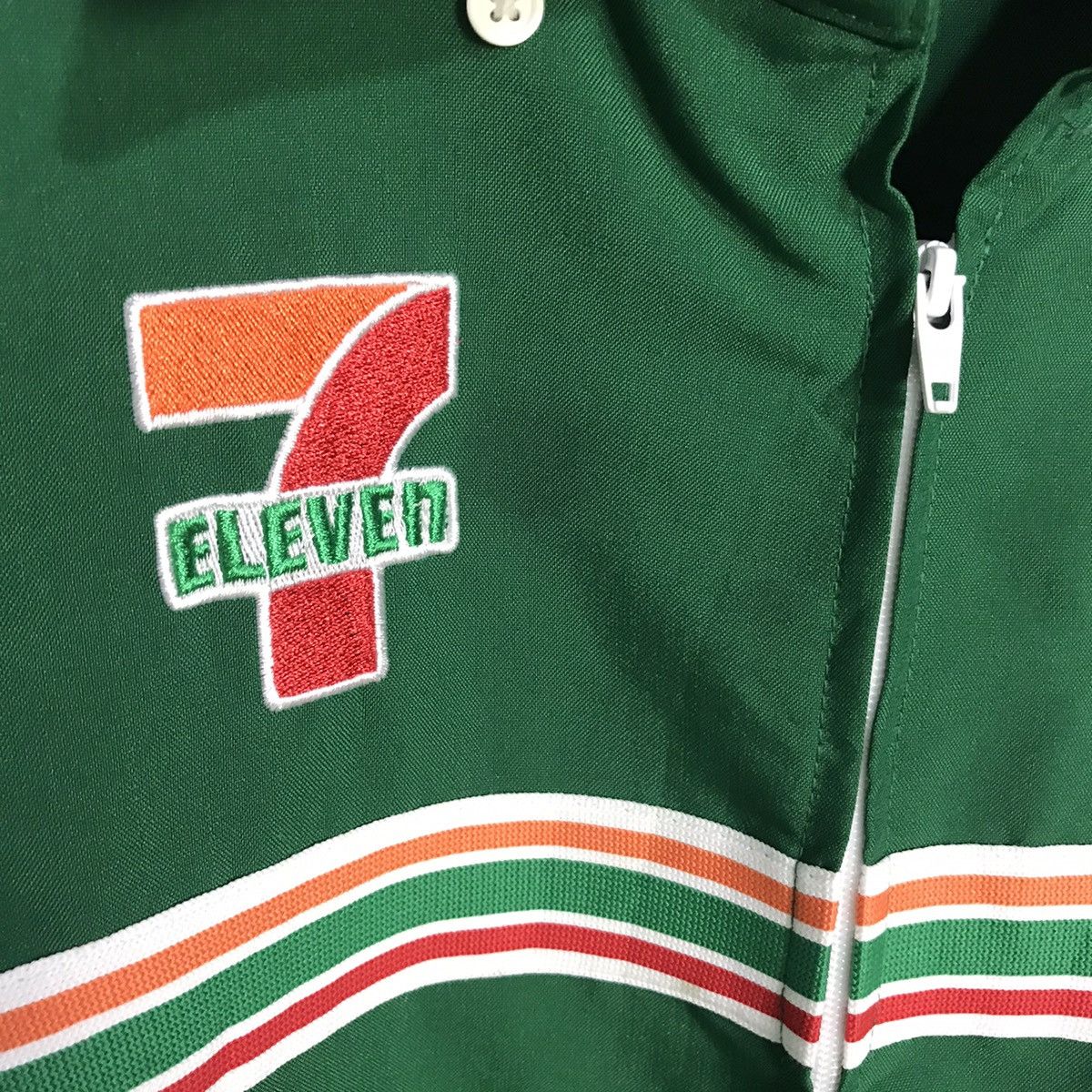 Other × Vintage Vintage 7 eleven embroidered logo uniform Size US L / EU 52-54 / 3 - 6 Thumbnail
