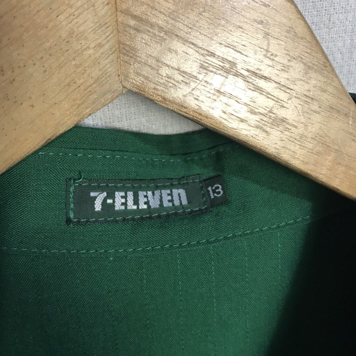 Other × Vintage Vintage 7 eleven embroidered logo uniform Size US L / EU 52-54 / 3 - 3 Thumbnail