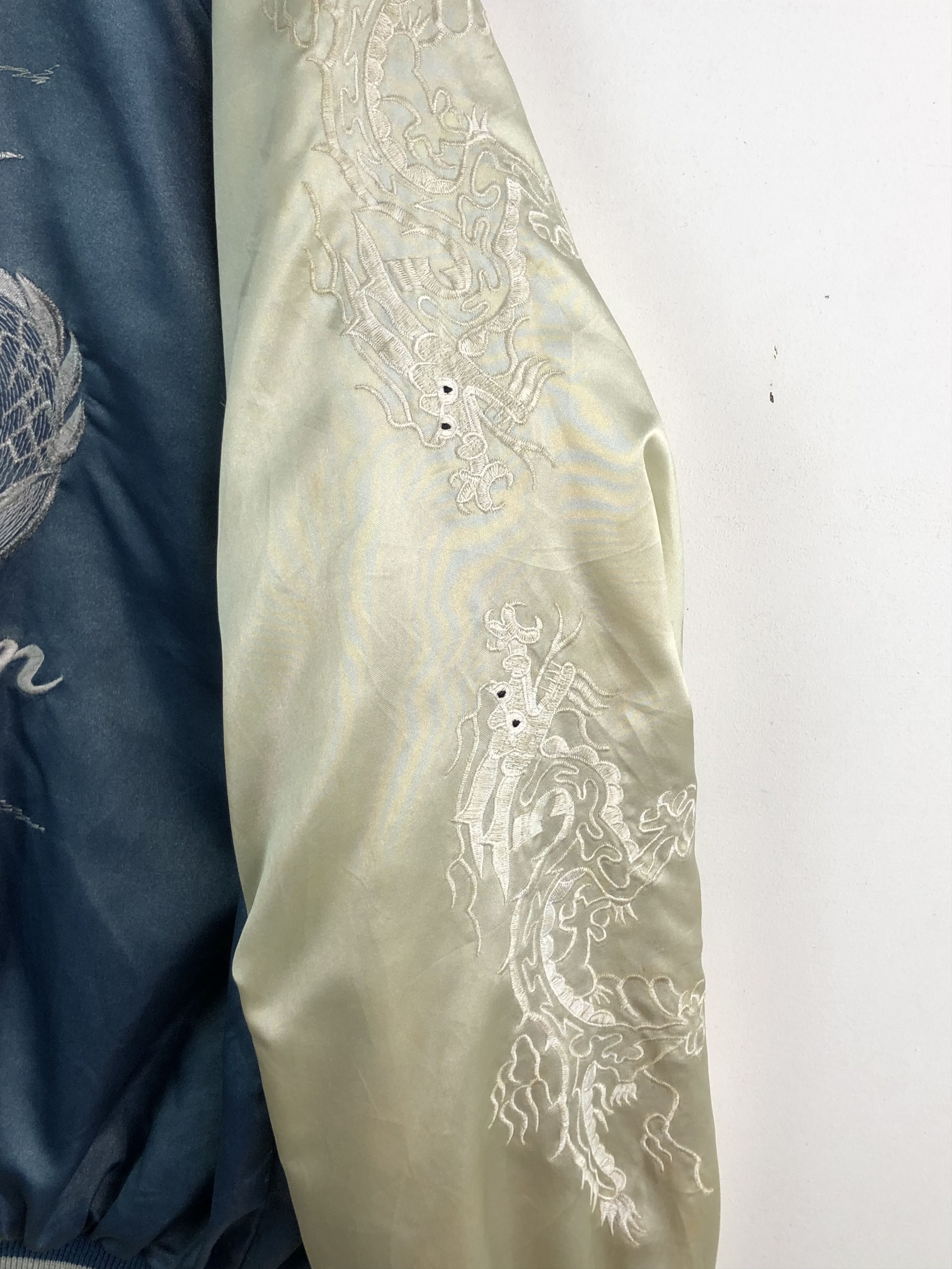 Japanese Brand VINTAGE DRAGON EMBROIDERIES SLEEVES HIT SUKAJAN JACKET Size US L / EU 52-54 / 3 - 4 Thumbnail