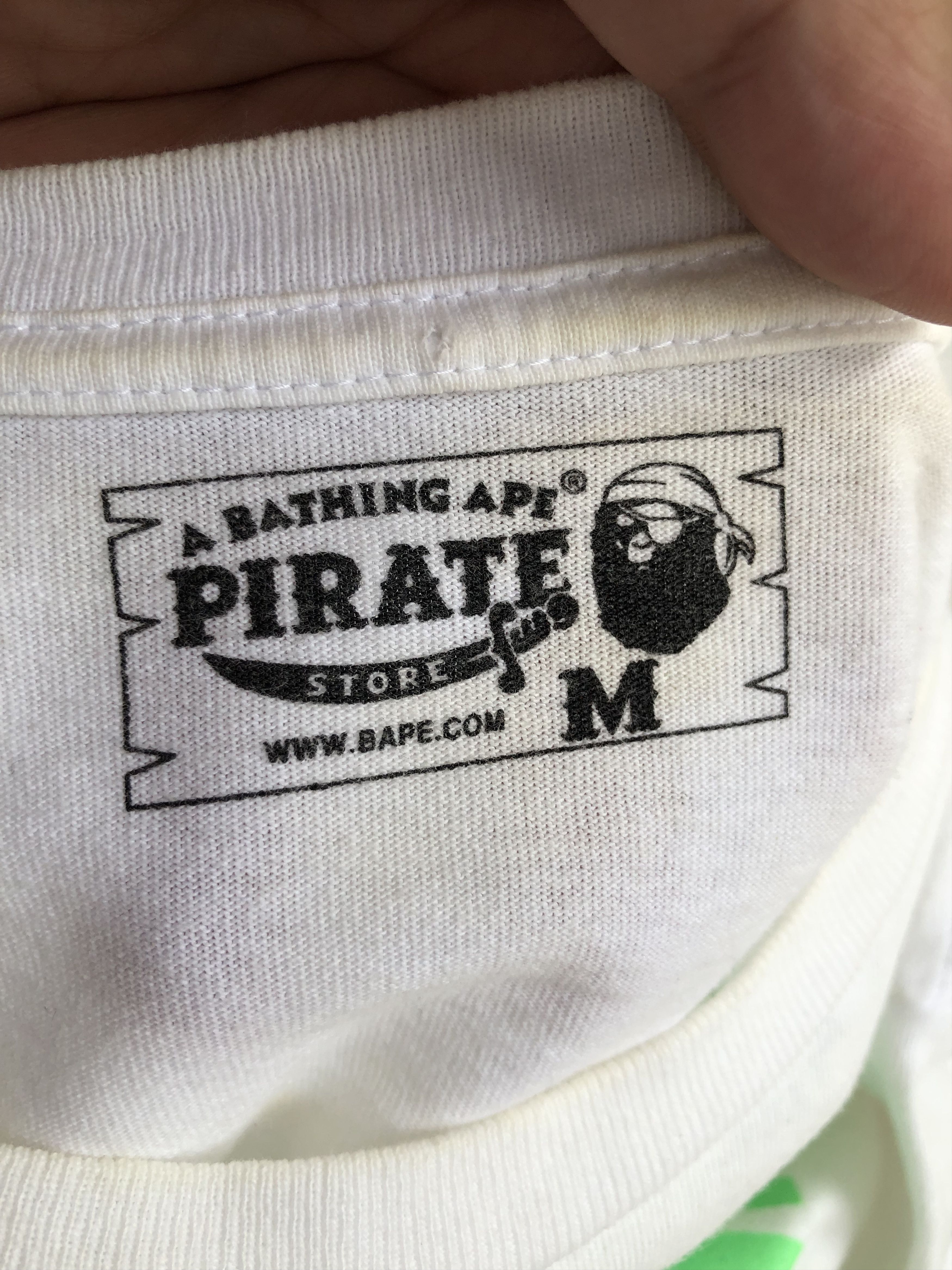 Bape BAPE PIRATE STORE BABY MILO TEE Size US M / EU 48-50 / 2 - 3 Thumbnail