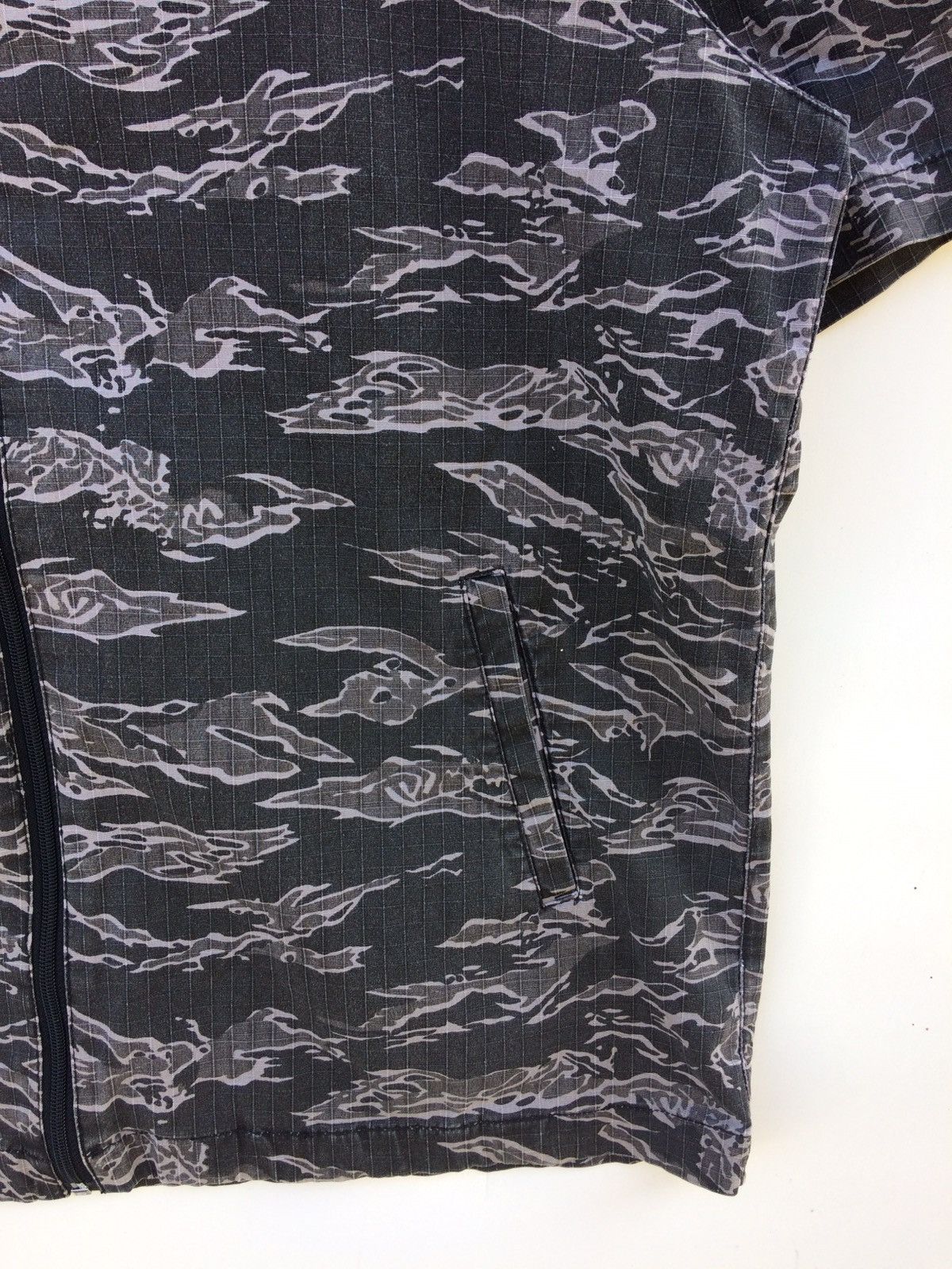 Japanese Brand × Takeo Kikuchi Rare Takeo Kikuchi Tiger Stripe Zipper Size US L / EU 52-54 / 3 - 2 Thumbnail