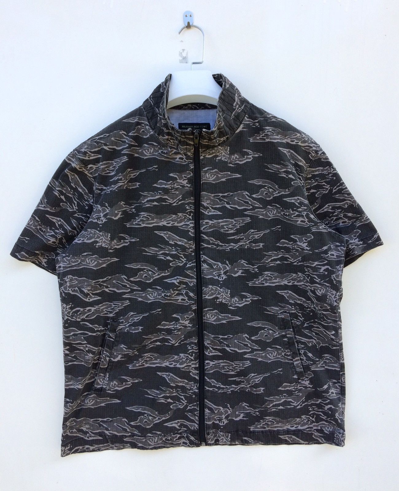 Japanese Brand × Takeo Kikuchi Rare Takeo Kikuchi Tiger Stripe Zipper Size US L / EU 52-54 / 3 - 1 Thumbnail