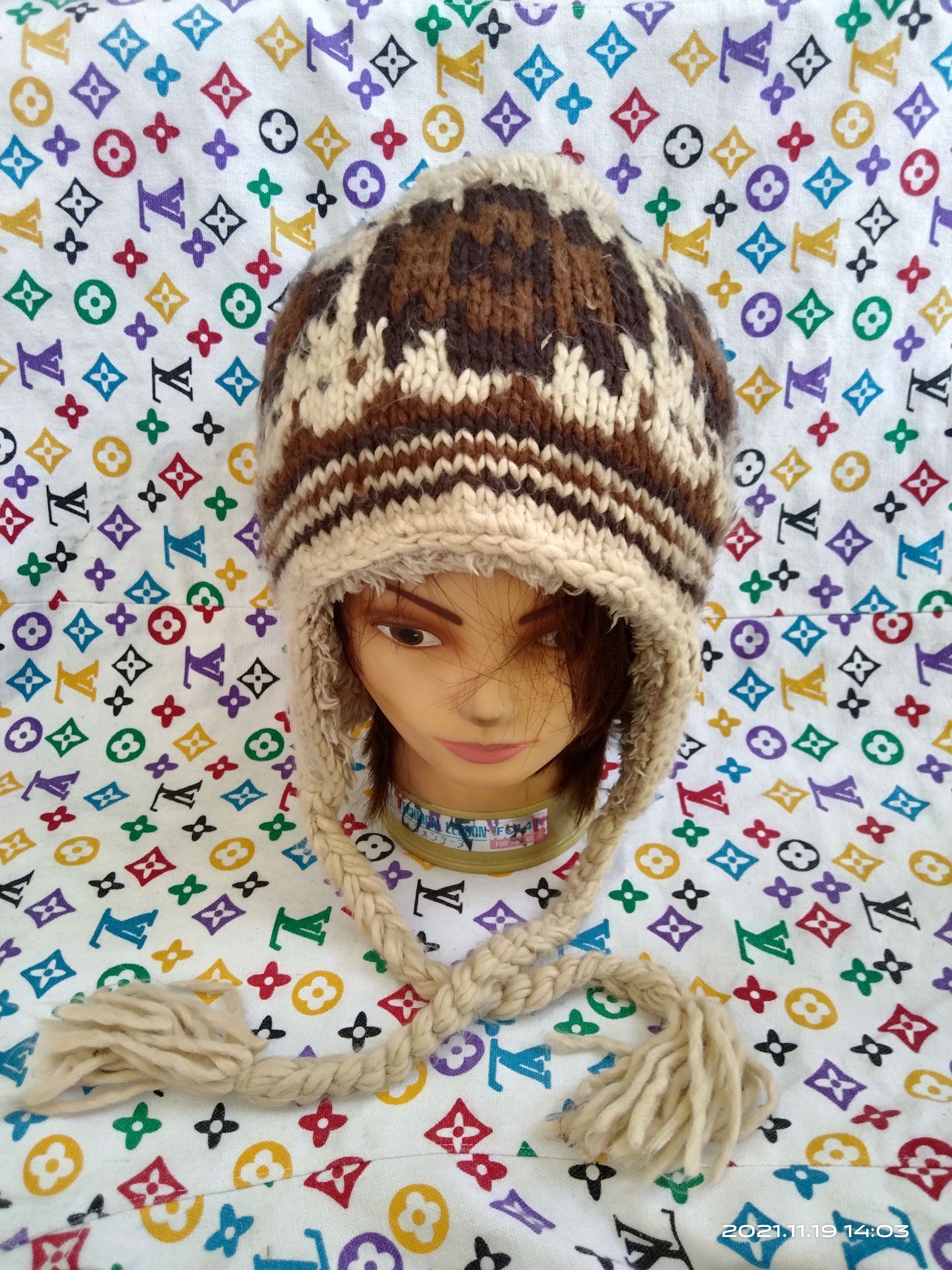 Native JAPANESE BRAND KNIT EAR FLAP NAVAJO ALL OVER PRINT Size ONE SIZE - 1 Thumbnail